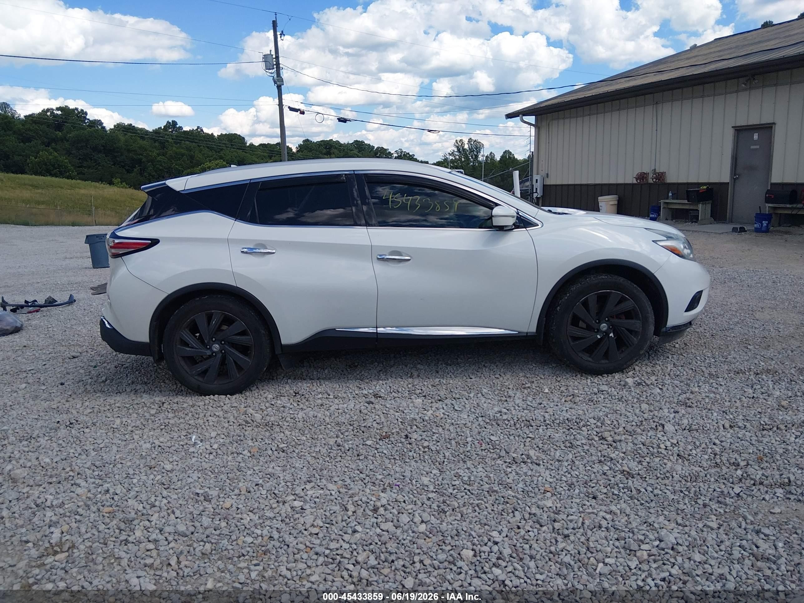 2015 Nissan Murano Platinum White vin: 5N1AZ2MH4FN282530