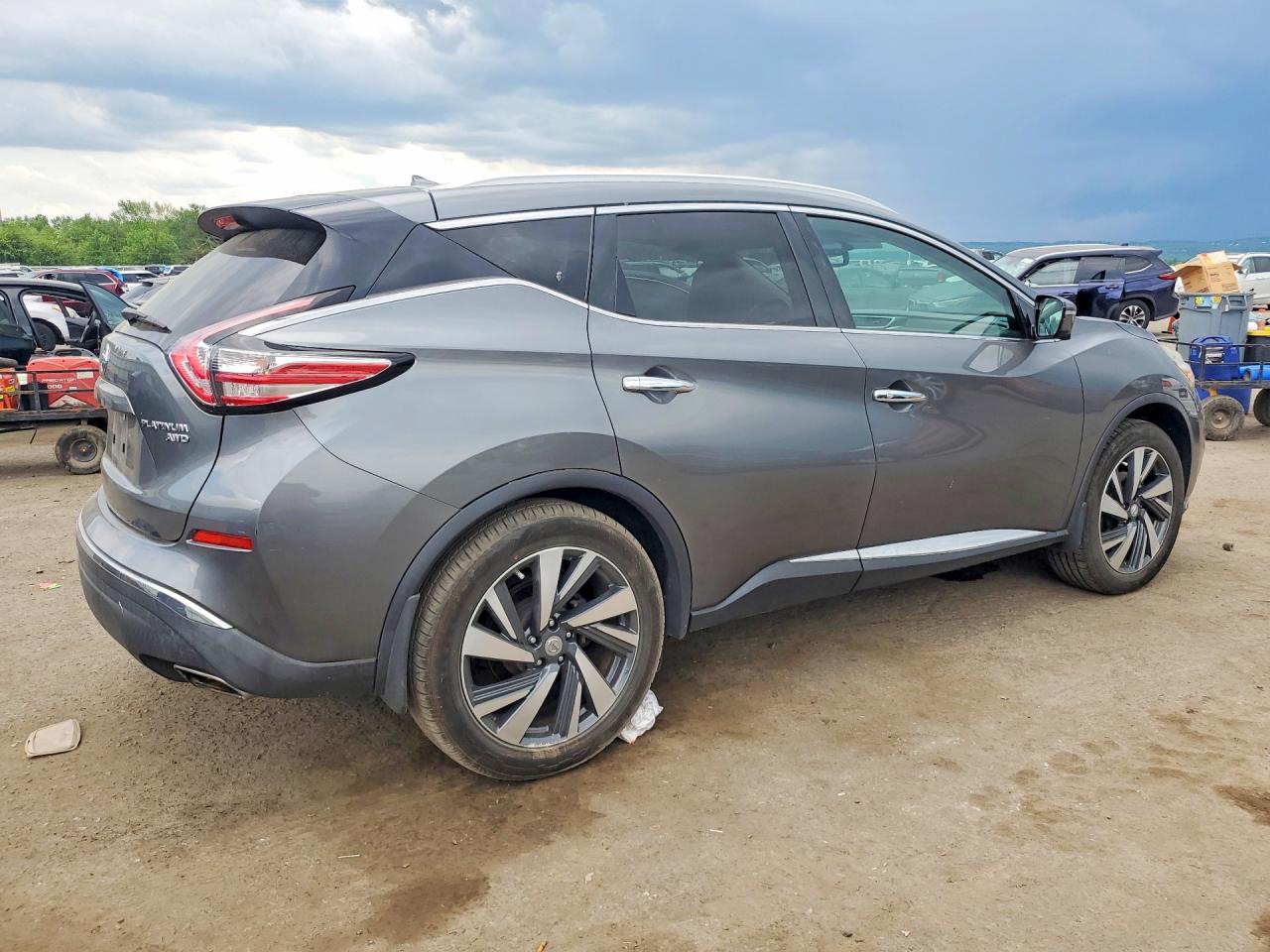 2015 Nissan Murano Platinum Silver vin: 5N1AZ2MH5FN205326