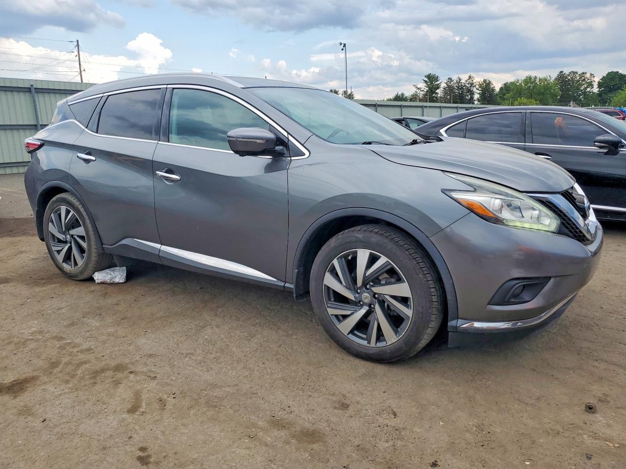 2015 Nissan Murano Platinum Silver vin: 5N1AZ2MH5FN205326