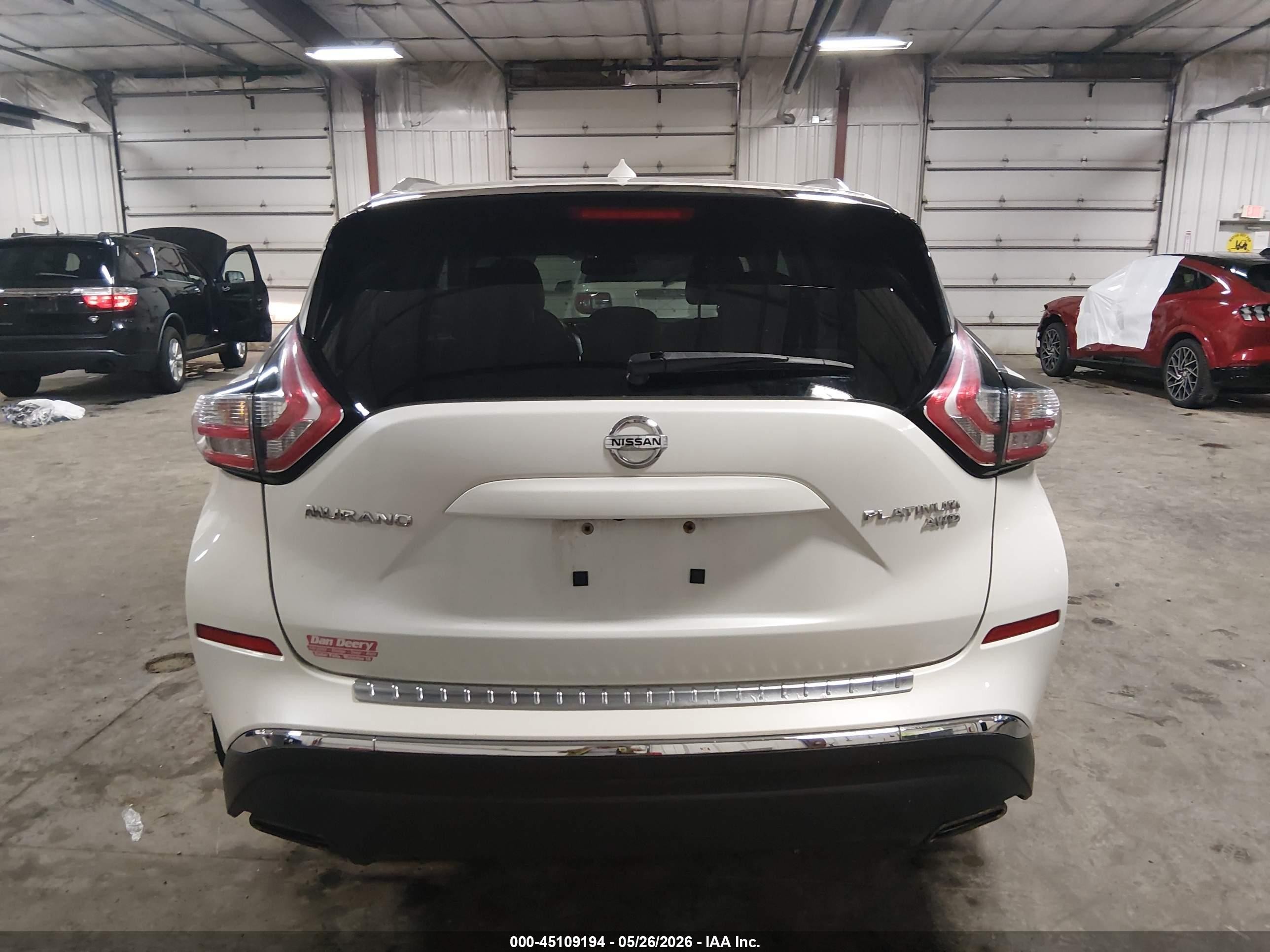 2015 Nissan Murano Platinum White vin: 5N1AZ2MH5FN259385