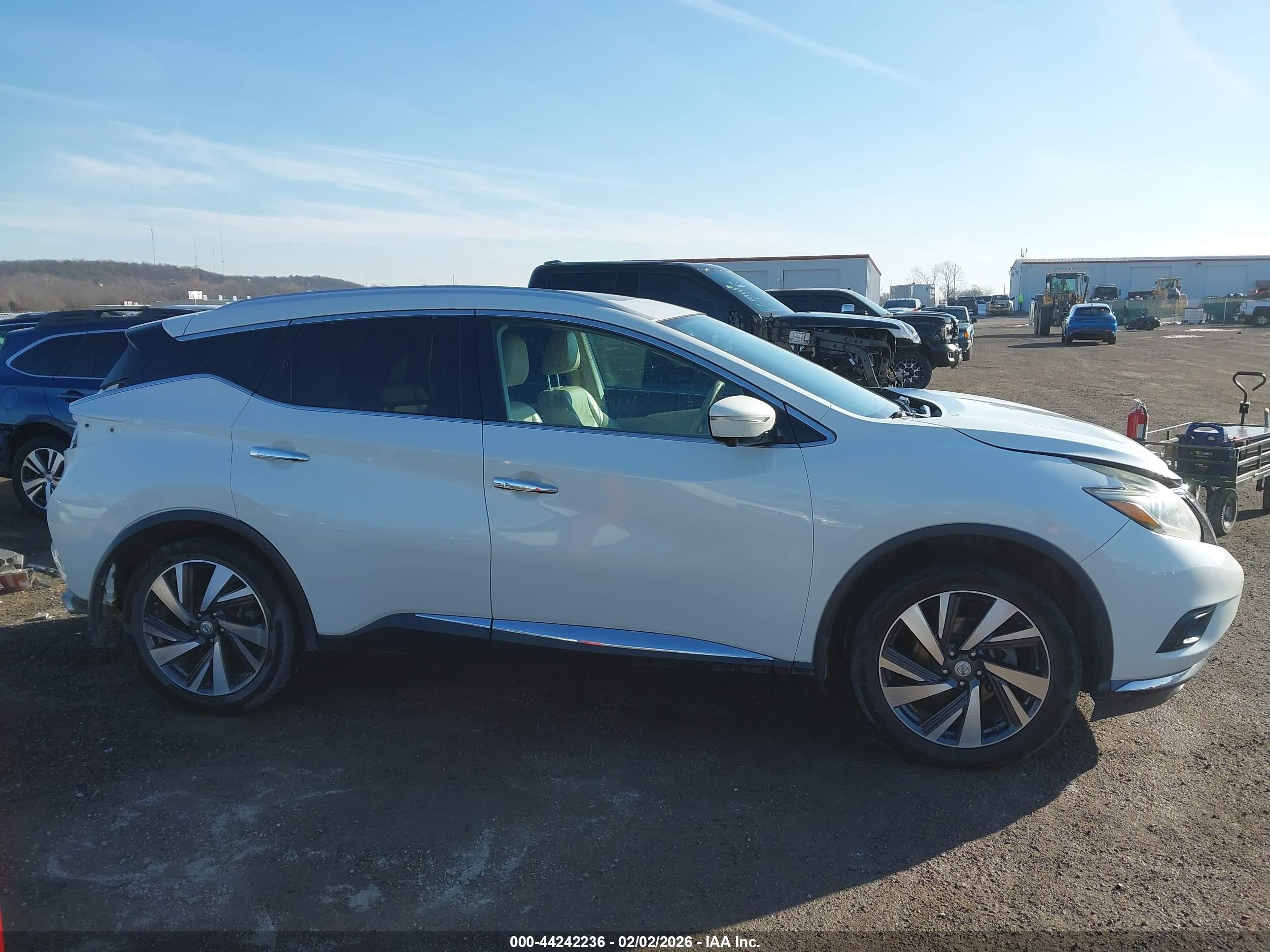 2015 Nissan Murano Platinum White vin: 5N1AZ2MH7FN235864