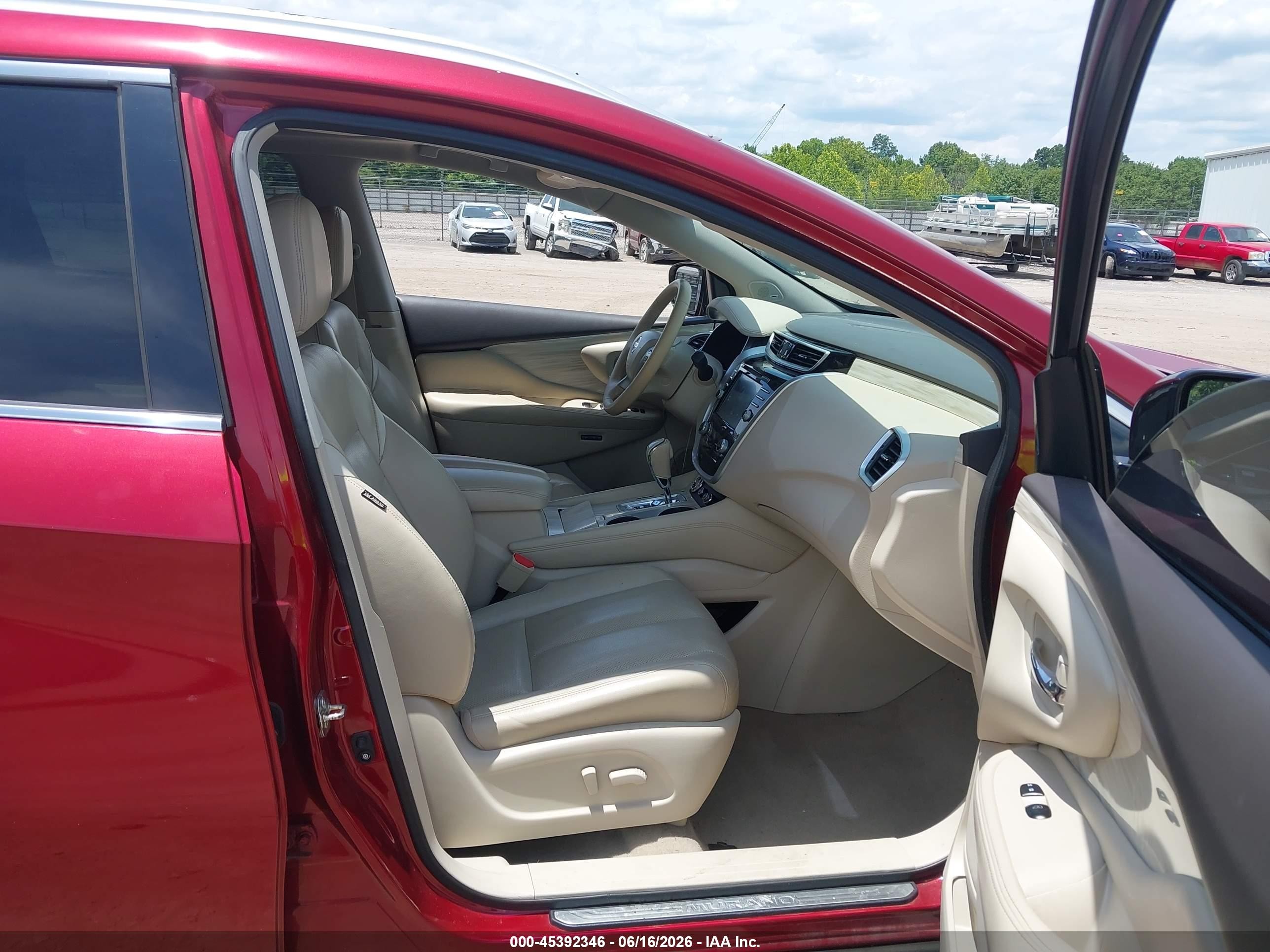 2015 Nissan Murano Platinum/s/sl/sv Red vin: 5N1AZ2MH7FN284014