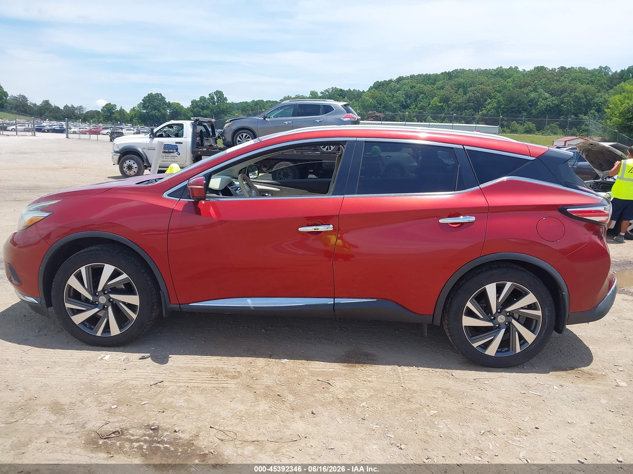 2015 Nissan Murano Platinum/s/sl/sv Red vin: 5N1AZ2MH7FN284014