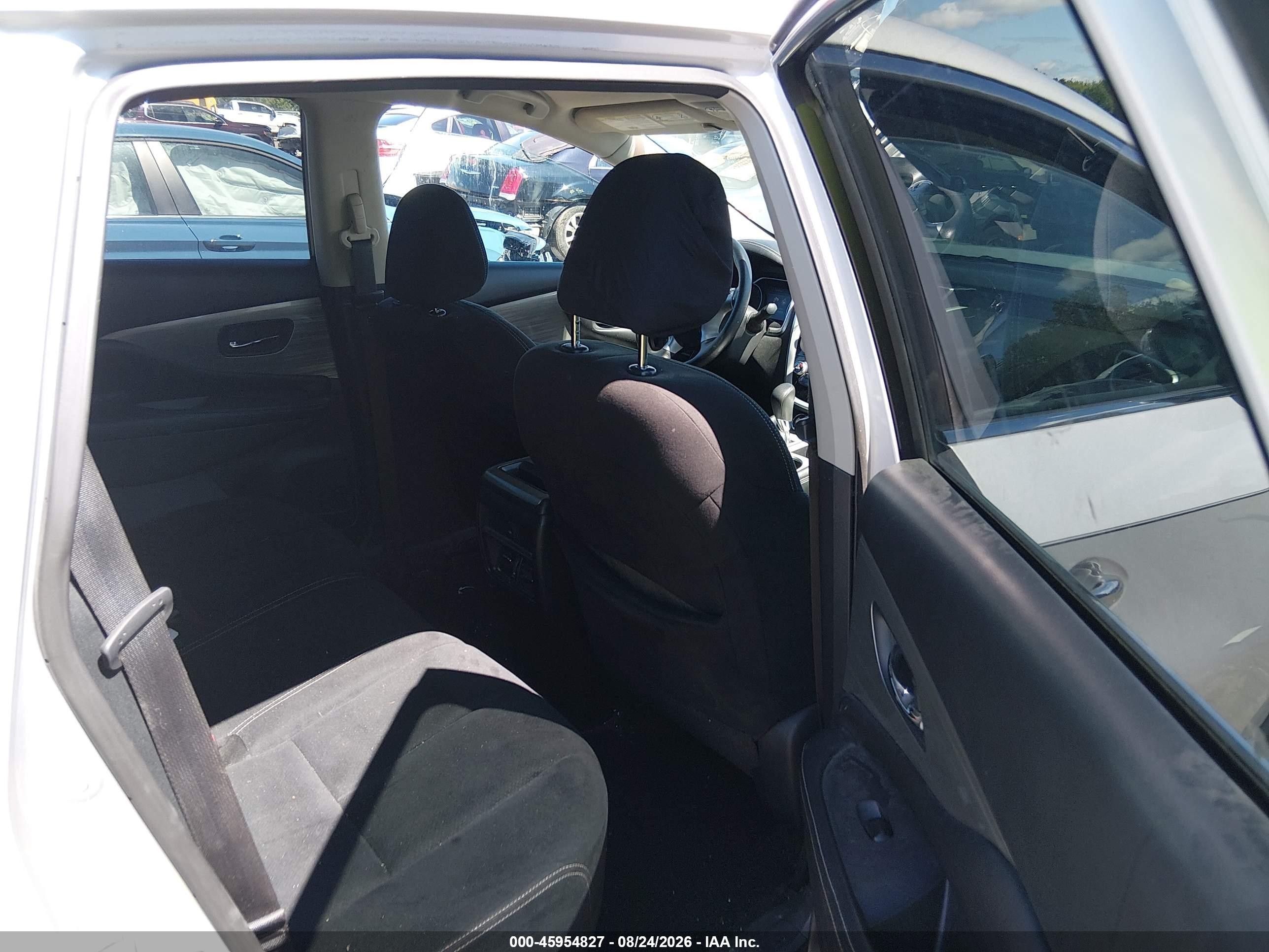 2018 Nissan Murano S Silver vin: 5N1AZ2MH7JN194936