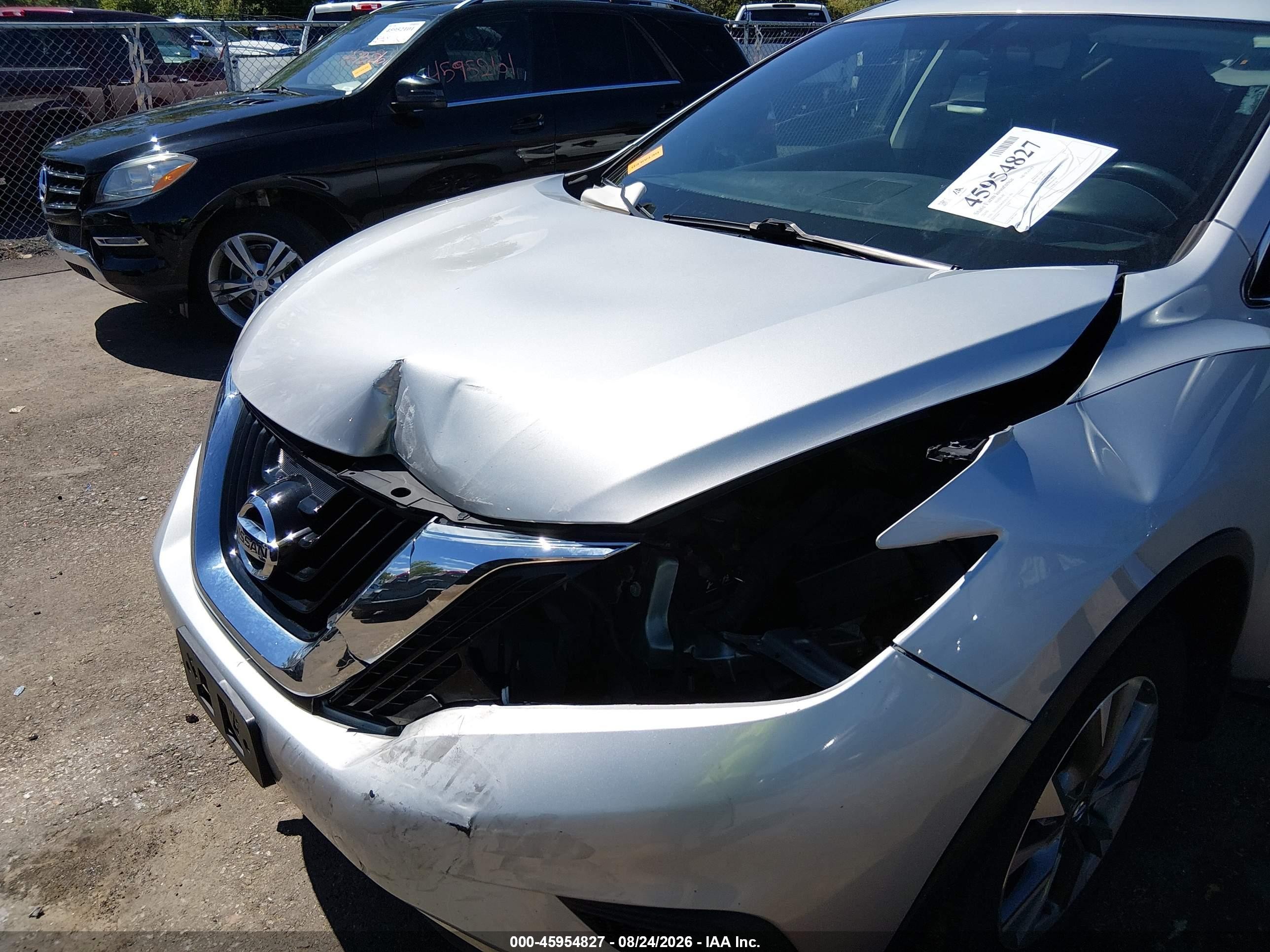 2018 Nissan Murano S Silver vin: 5N1AZ2MH7JN194936