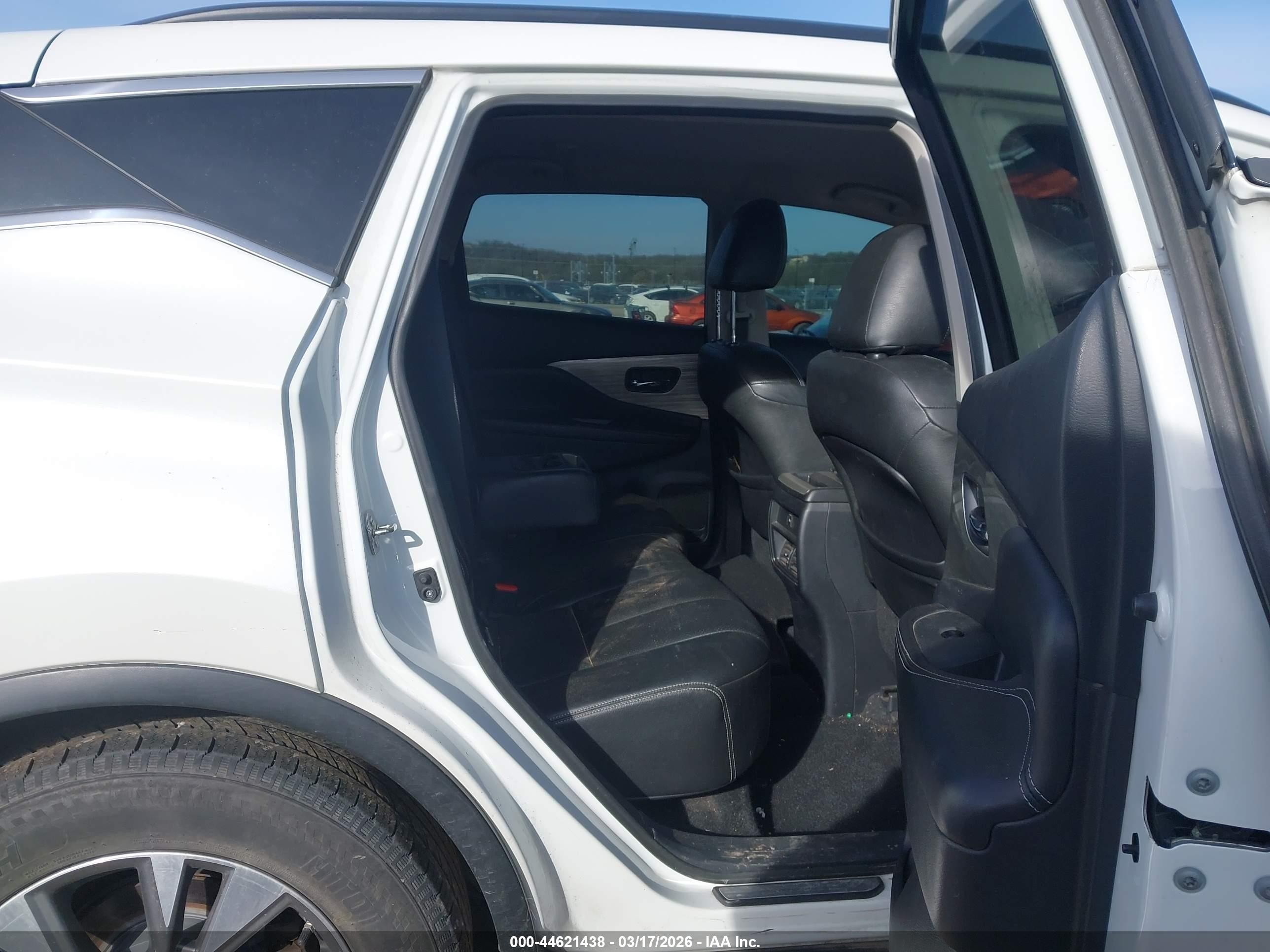 2015 Nissan Murano Sv White vin: 5N1AZ2MH8FN277377
