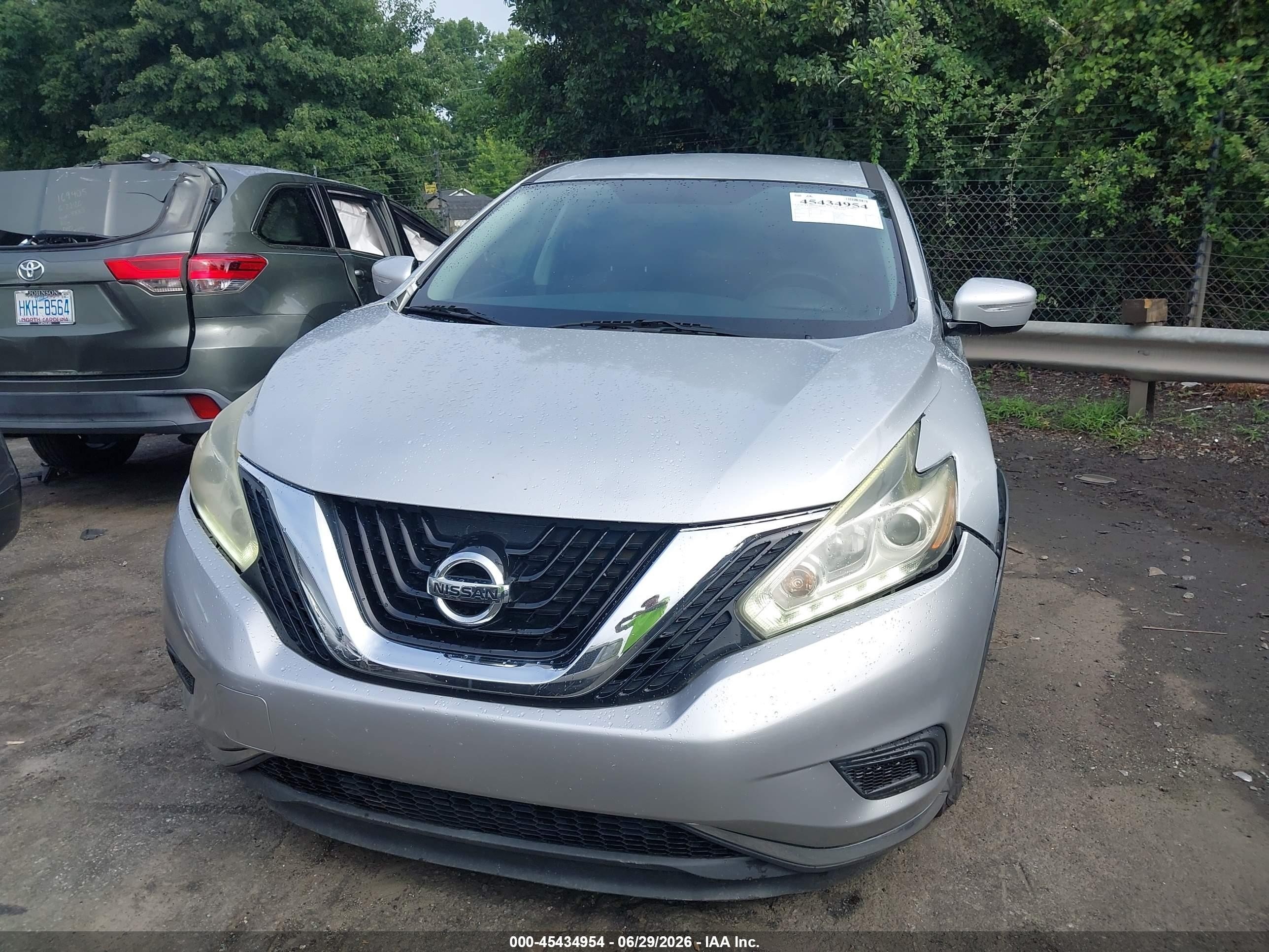 2015 Nissan Murano S Silver vin: 5N1AZ2MH9FN219357