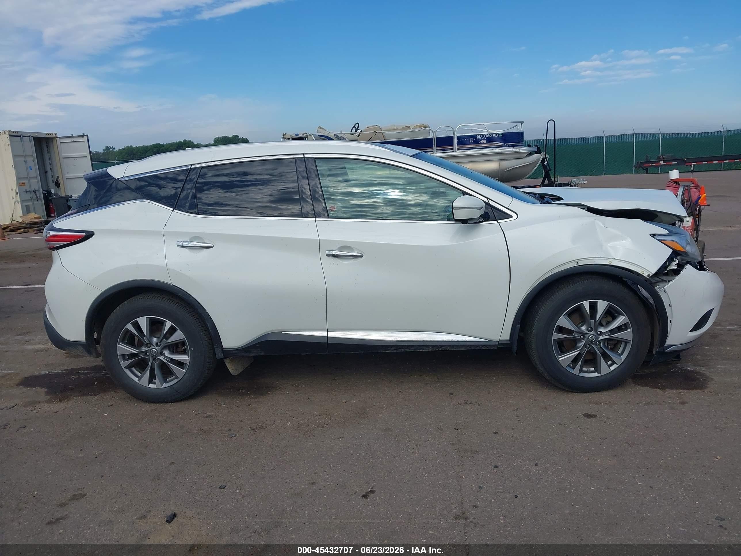 2015 Nissan Murano Platinum/s/sl/sv White vin: 5N1AZ2MH9FN245716