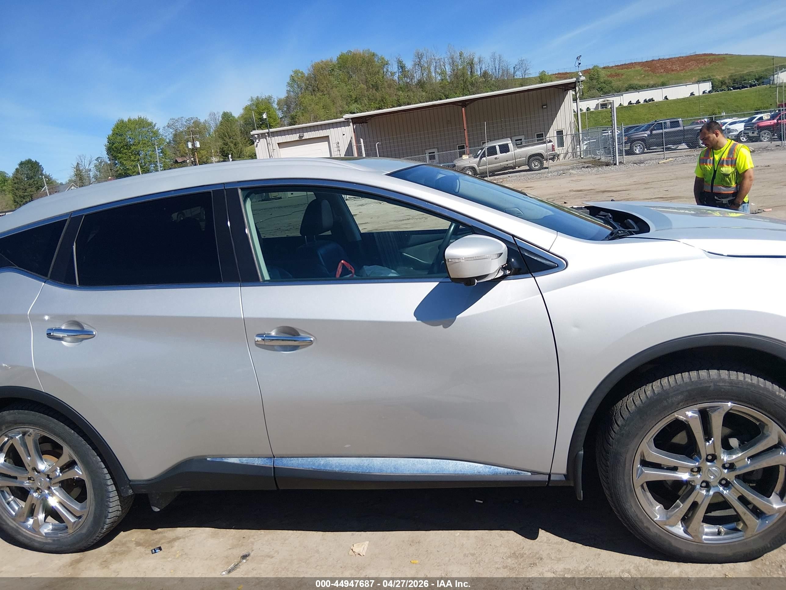 2015 Nissan Murano Platinum Silver vin: 5N1AZ2MH9FN276125