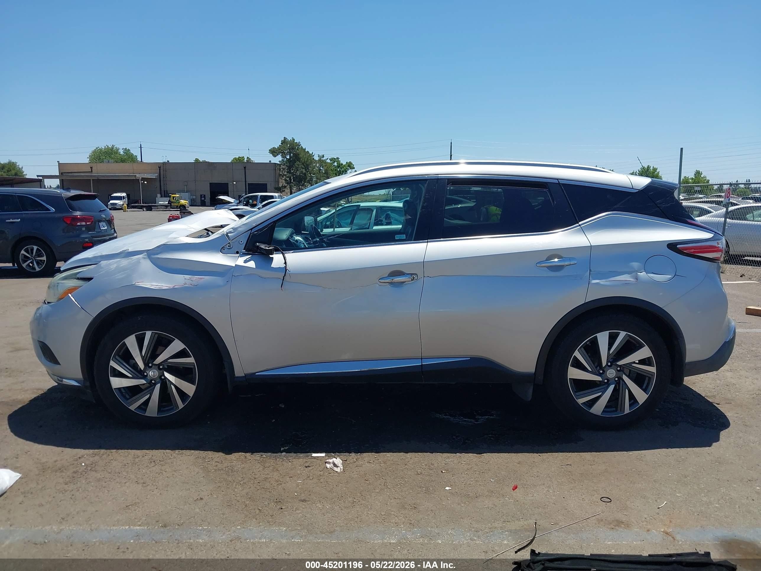 2015 Nissan Murano Platinum Silver vin: 5N1AZ2MHXFN214197