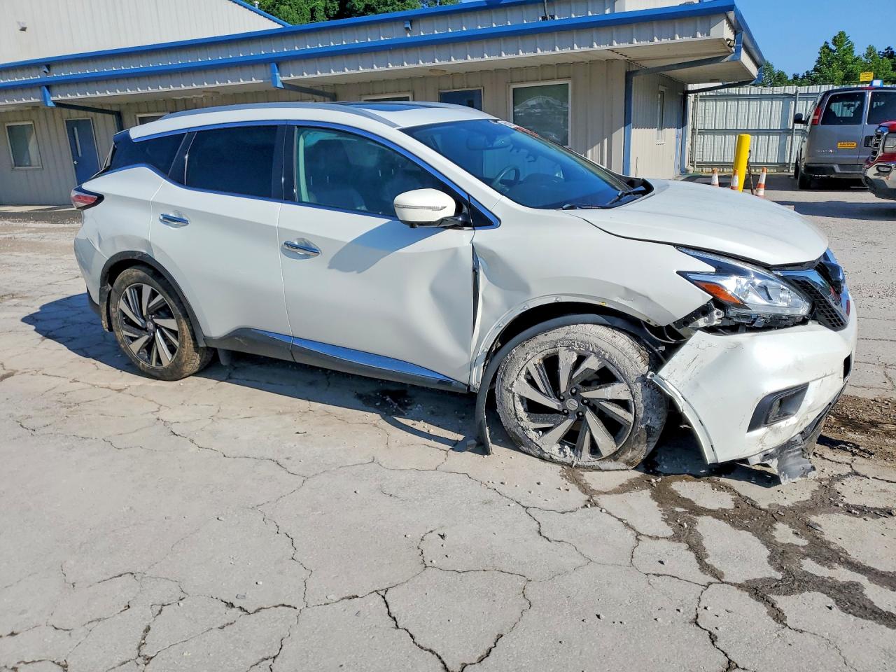 2015 Nissan Murano Platinum White vin: 5N1AZ2MHXFN235342