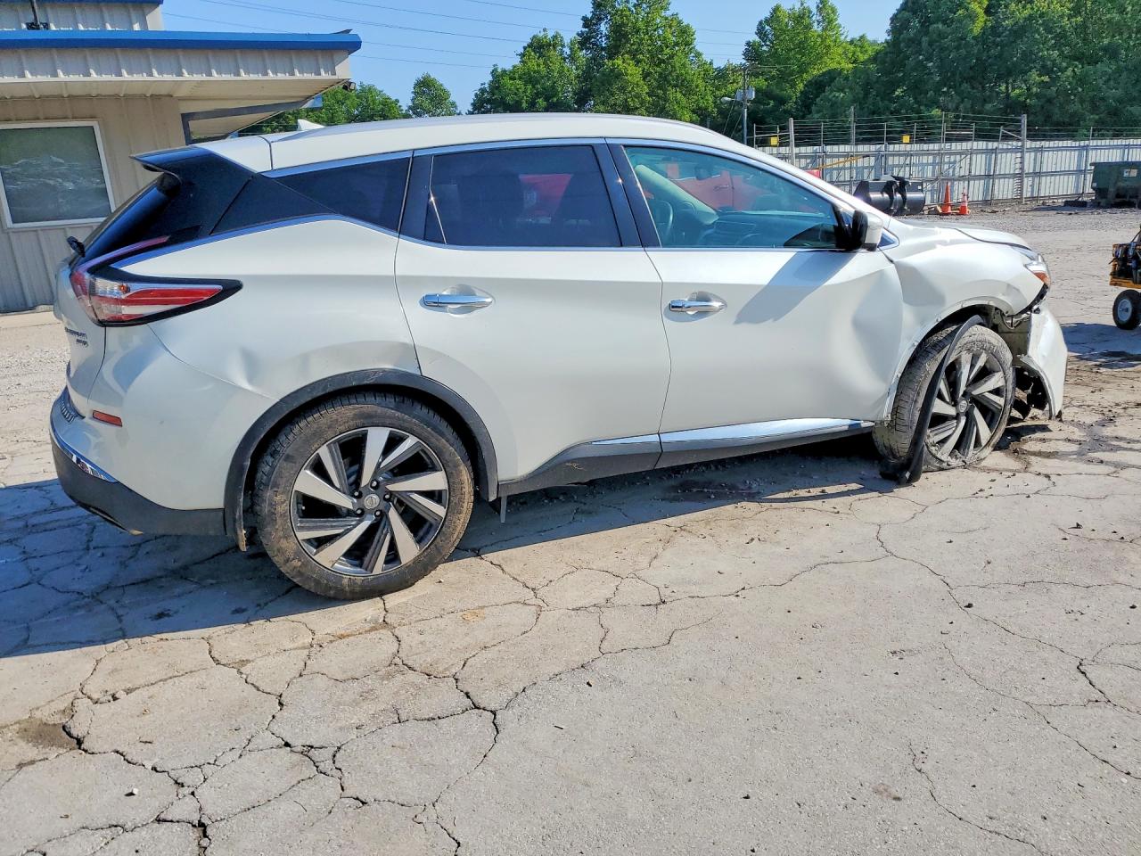 2015 Nissan Murano Platinum White vin: 5N1AZ2MHXFN235342