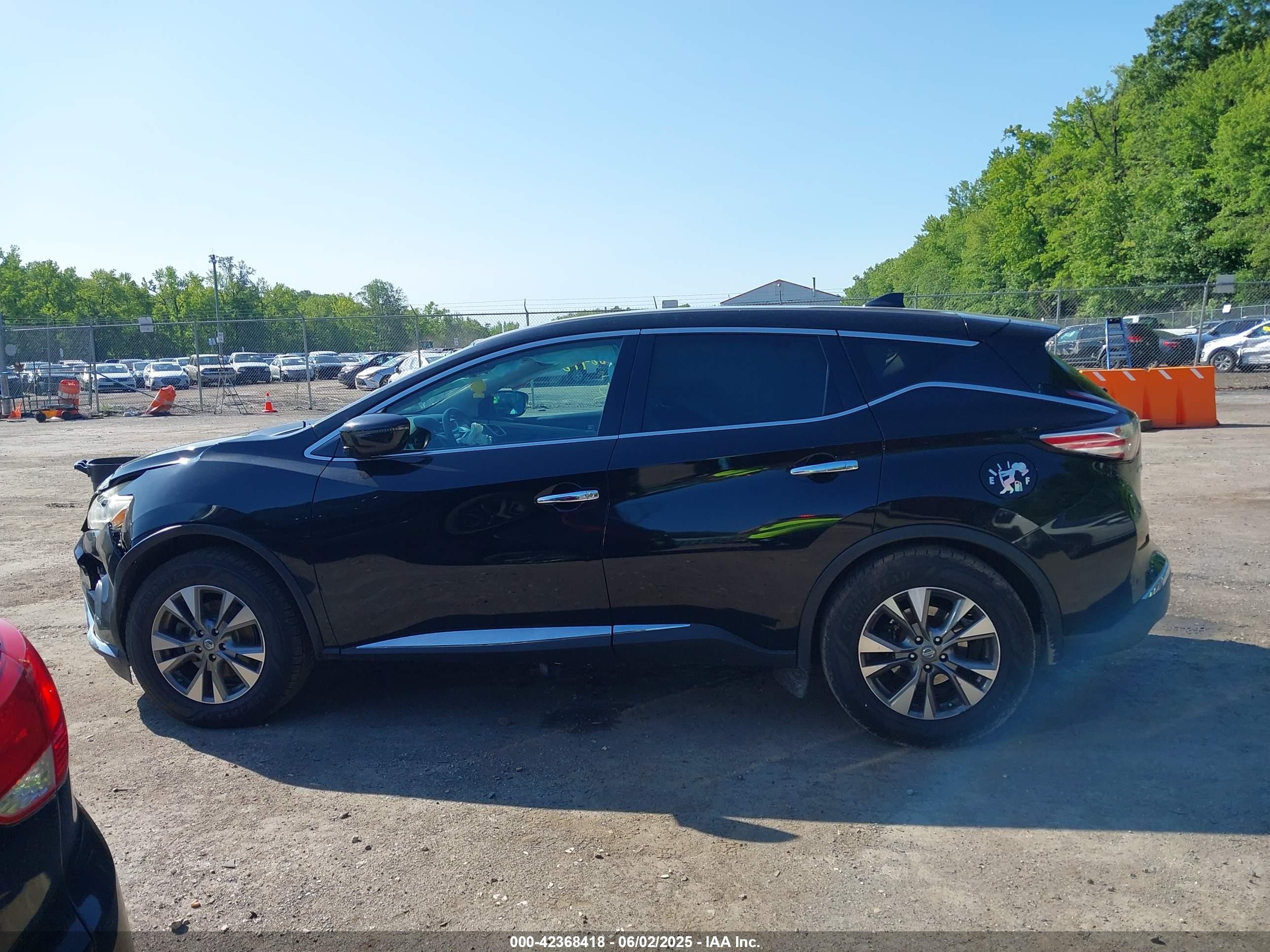 2016 Nissan Murano Platinum/s/sl/sv Black vin: 5N1AZ2MHXGN147733