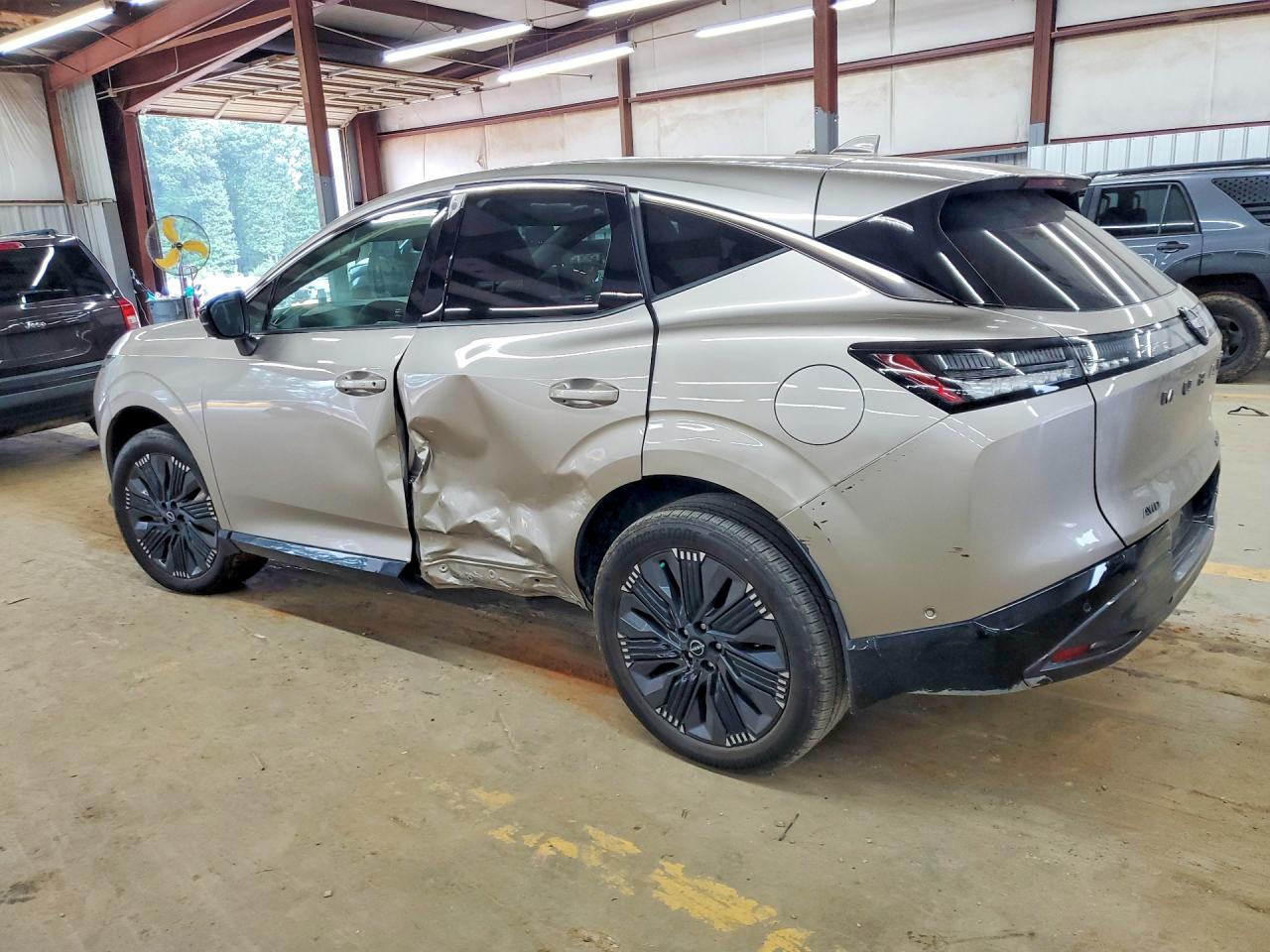 2025 Nissan Murano Platinum Gold vin: 5N1AZ3DT0SC139669
