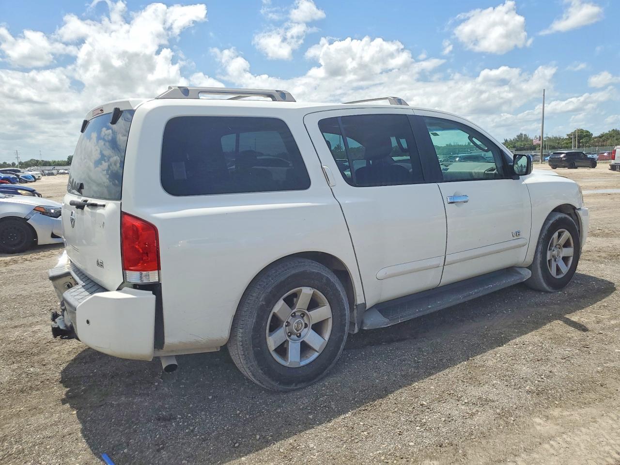 2007 Nissan Armada Se Ffv White vin: 5N1BA08A47N709073