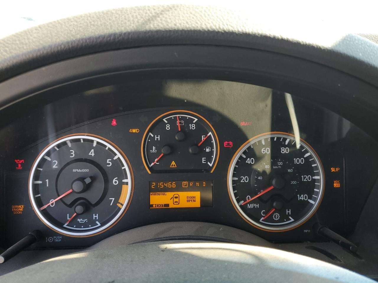 2009 Nissan Armada Se Silver vin: 5N1BA08C79N602054