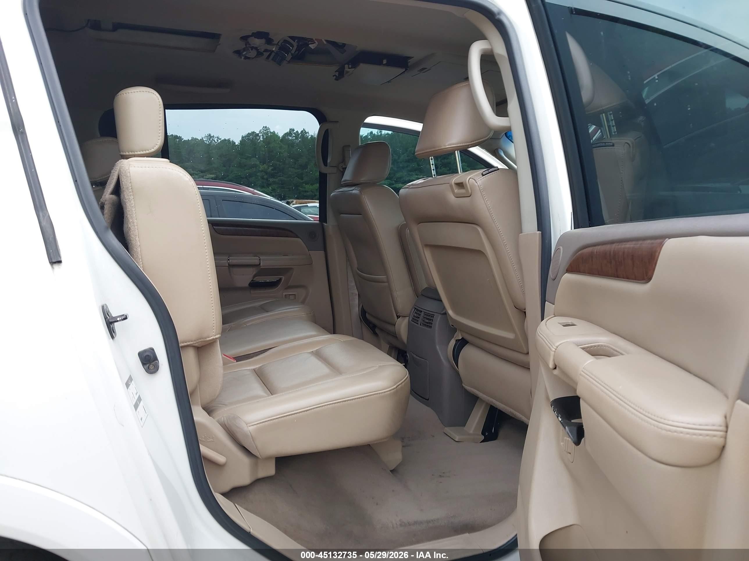 2008 Nissan Armada Le White vin: 5N1BA08C88N603454