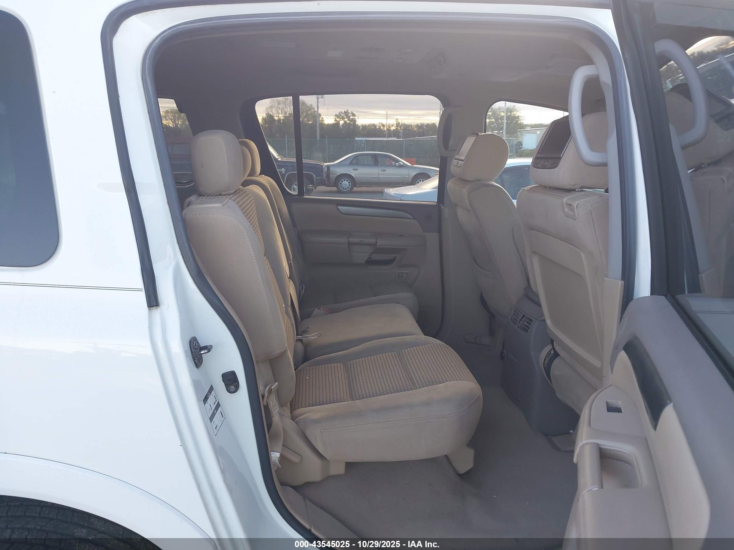 2009 Nissan Armada Se White vin: 5N1BA08C99N600855