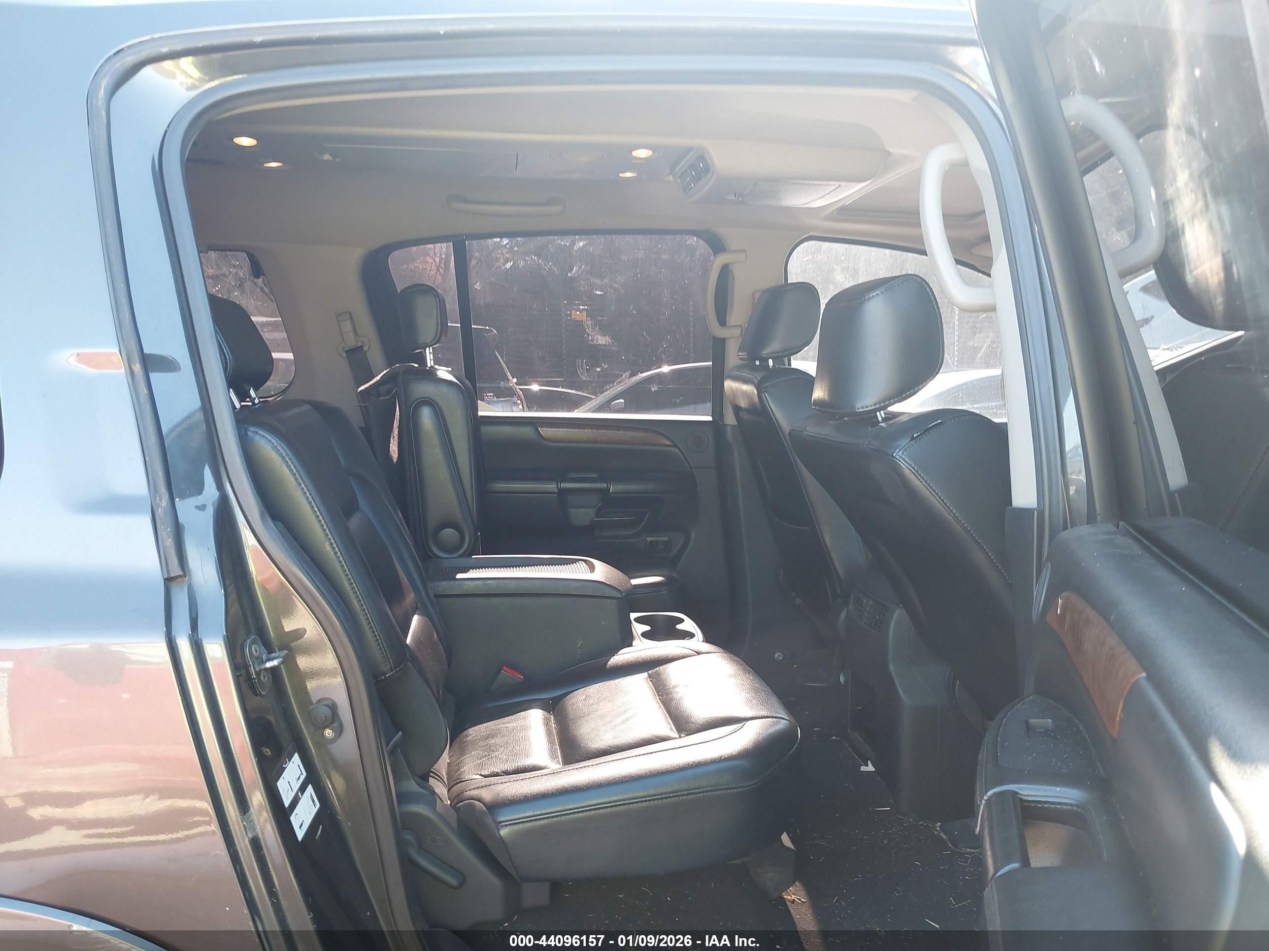 2009 Nissan Armada Le Gray vin: 5N1BA08D09N602308