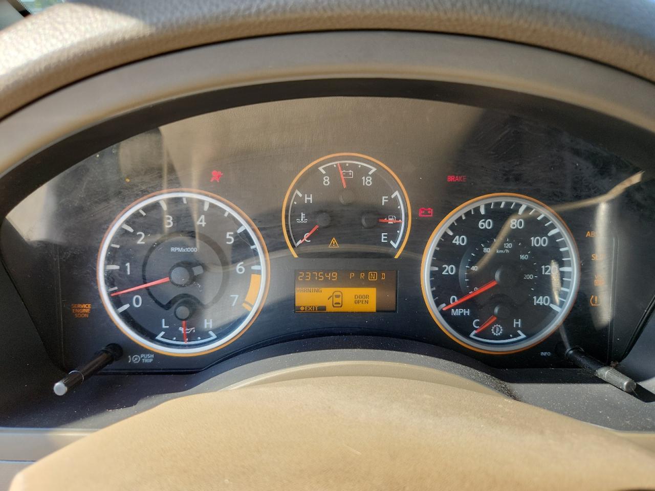2009 Nissan Armada Se Белый vin: 5N1BA08D19N604889