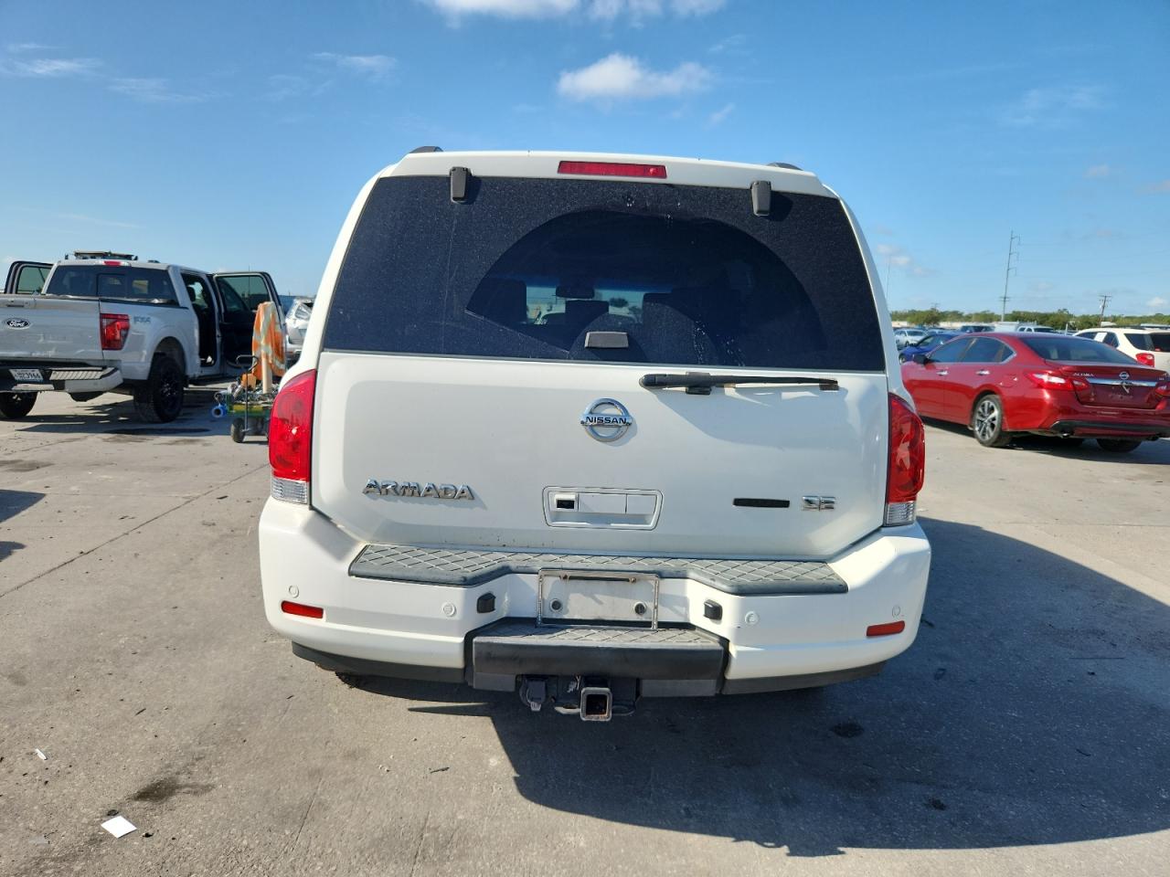 2009 Nissan Armada Se Белый vin: 5N1BA08D19N604889