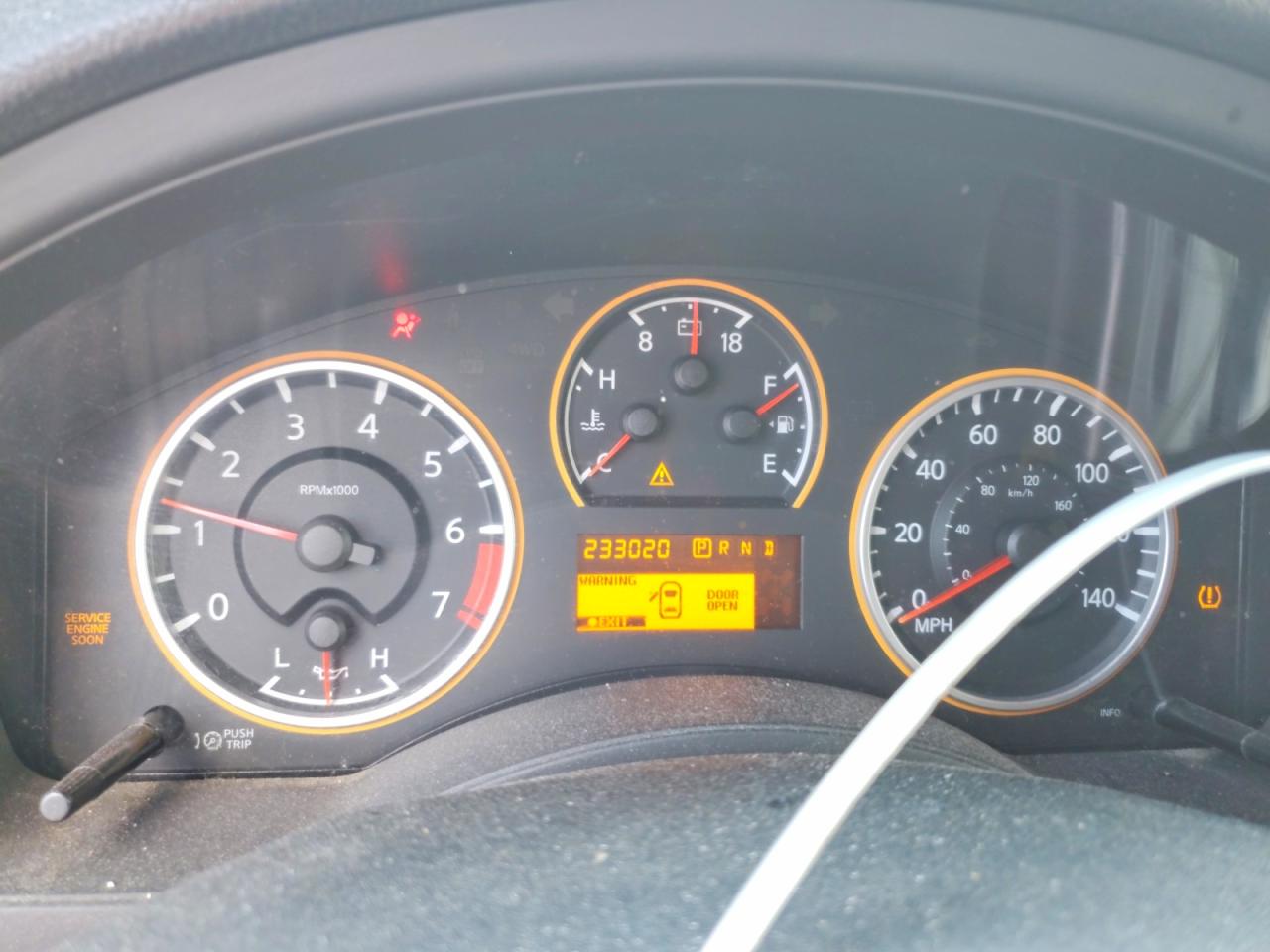 2008 Nissan Armada Se Ffv Beige vin: 5N1BA08D28N605838