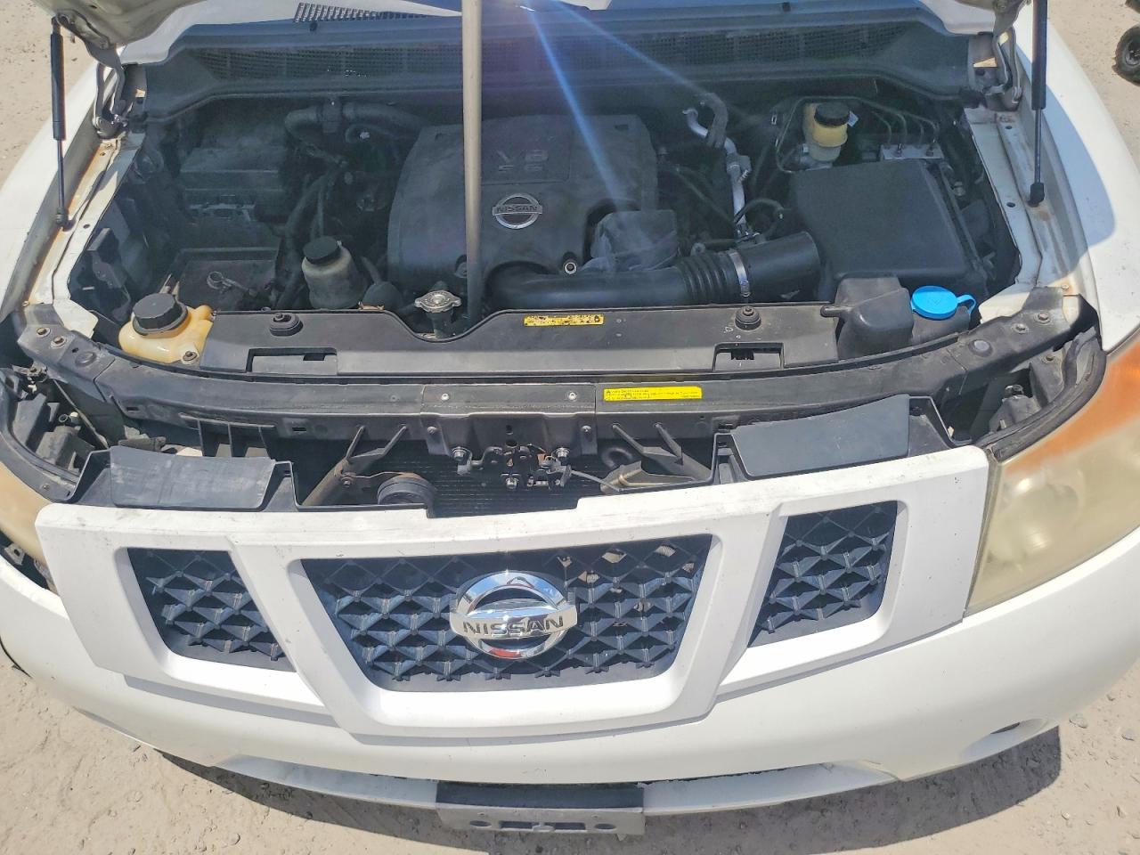 2008 Nissan Armada Se Ffv White vin: 5N1BA08D28N622557