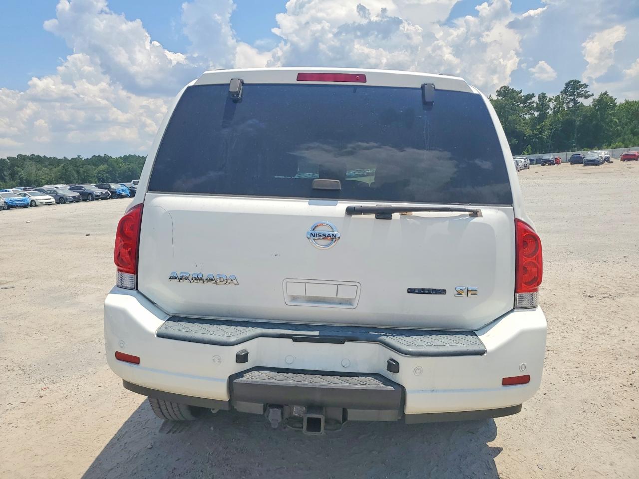 2008 Nissan Armada Se Ffv White vin: 5N1BA08D28N622557