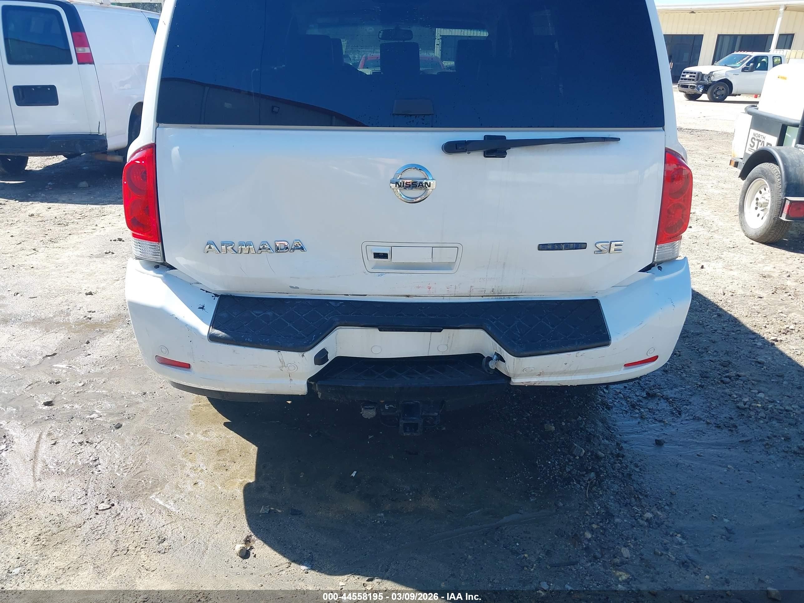 2008 Nissan Armada Se White vin: 5N1BA08D48N614797