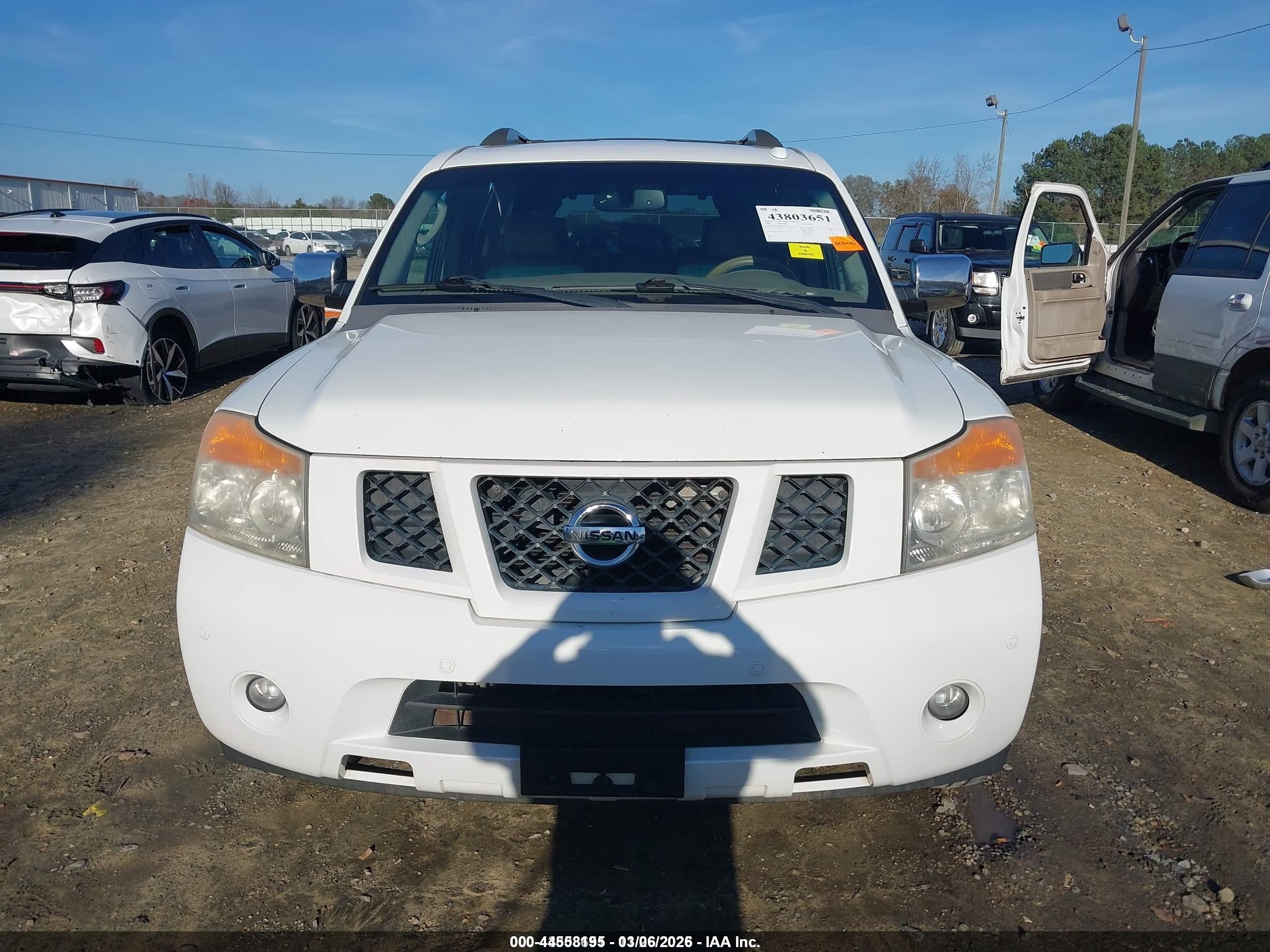2008 Nissan Armada Se White vin: 5N1BA08D48N614797