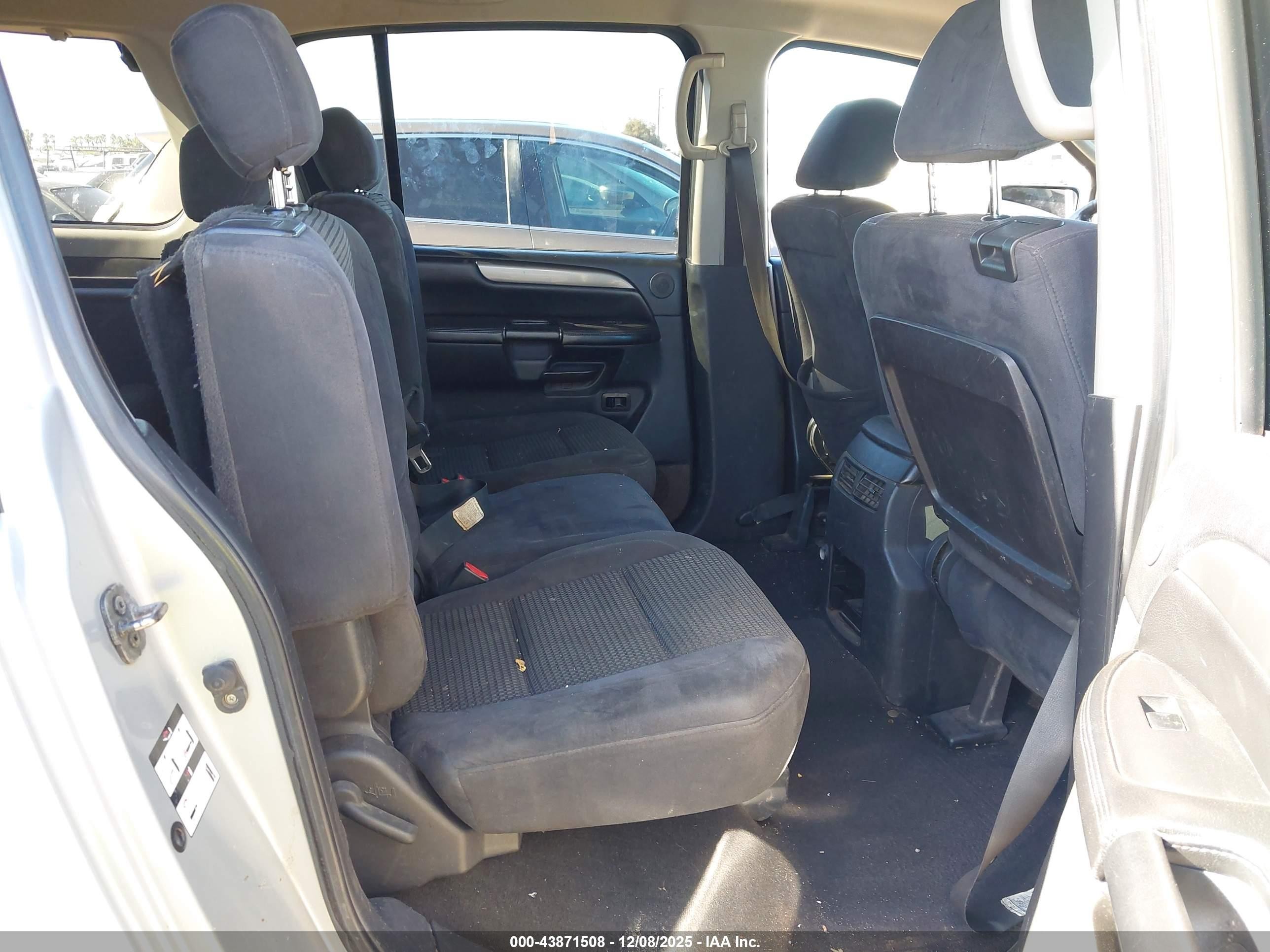 2009 Nissan Armada Se Silver vin: 5N1BA08D49N600061