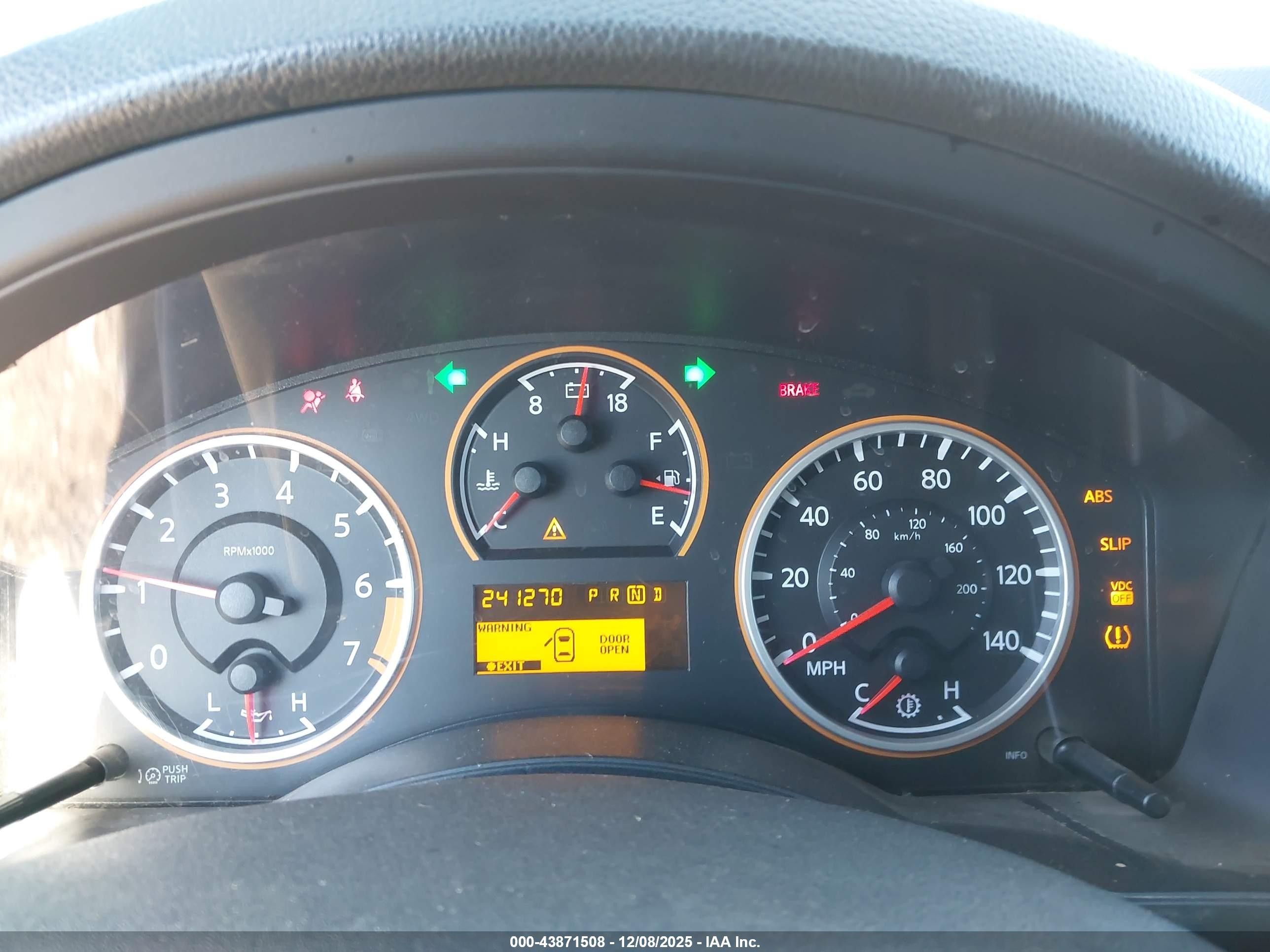 2009 Nissan Armada Se Silver vin: 5N1BA08D49N600061