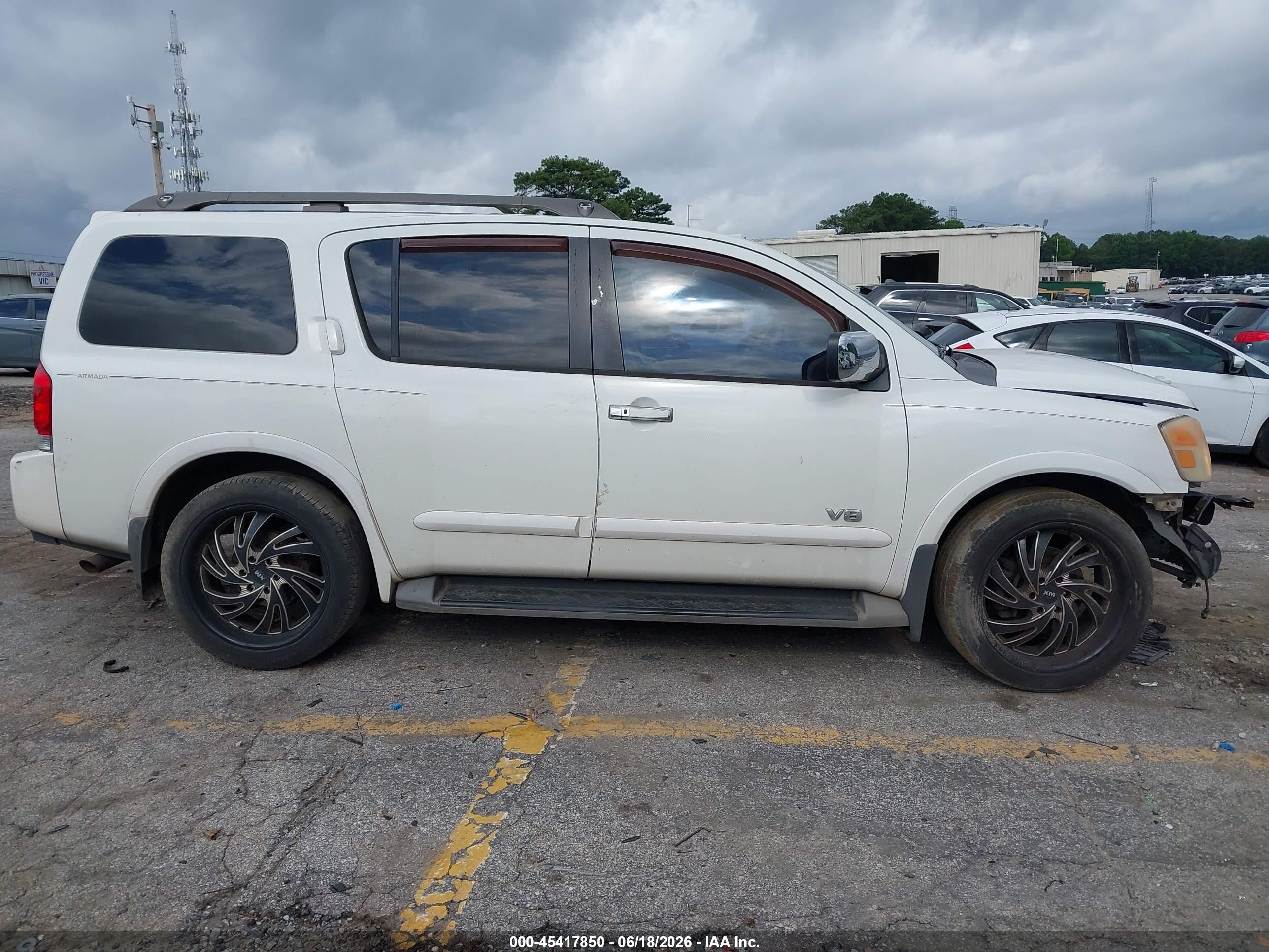 2008 Nissan Armada Le White vin: 5N1BA08D88N615208
