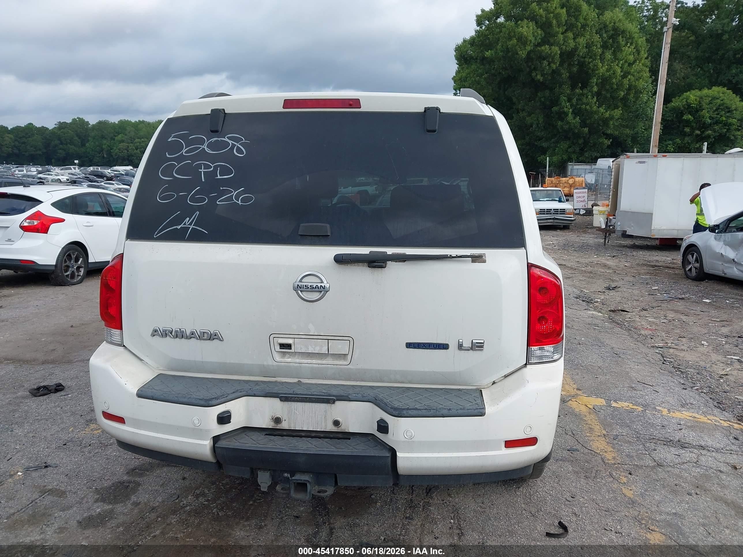 2008 Nissan Armada Le White vin: 5N1BA08D88N615208