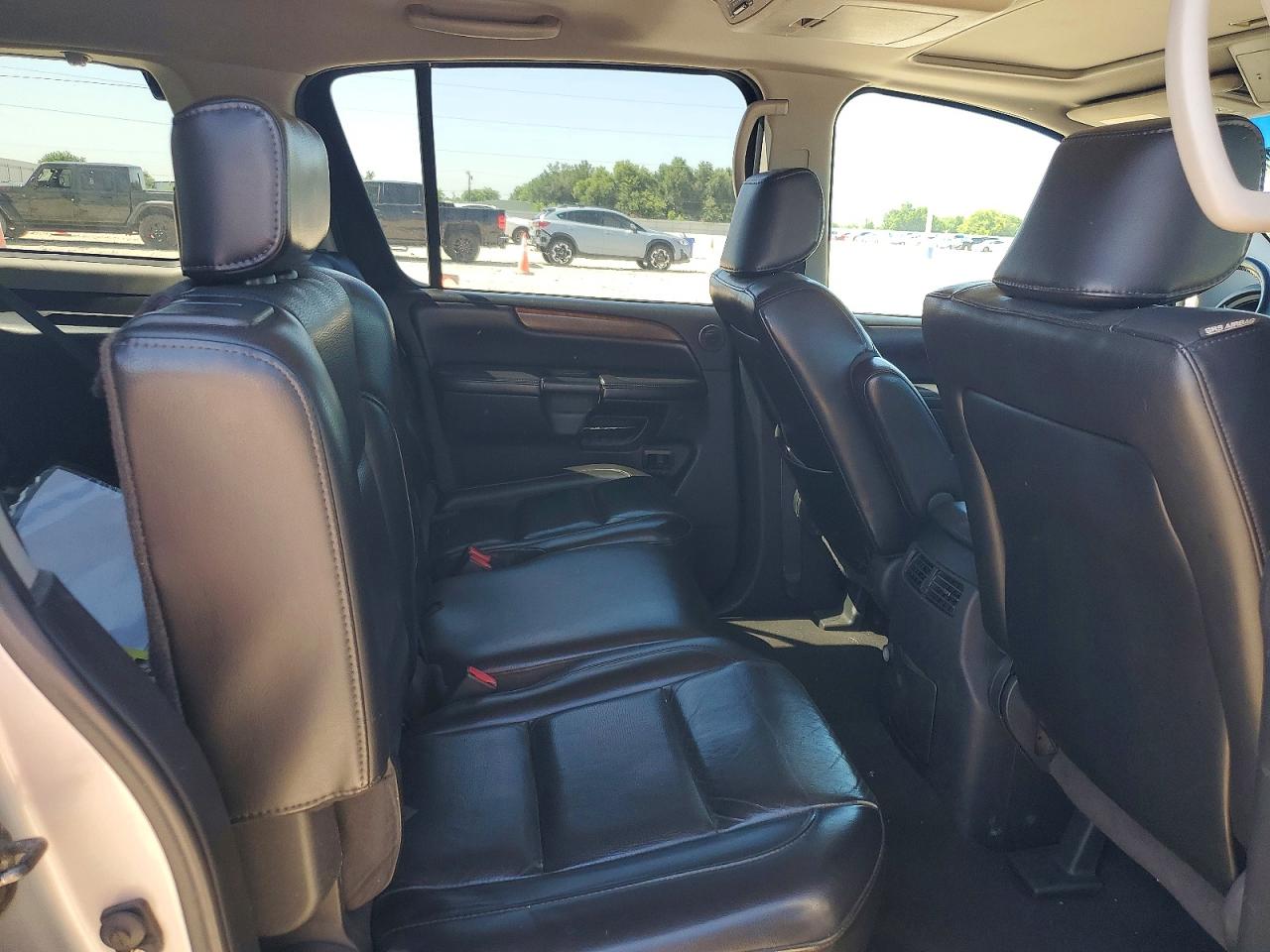 2009 Nissan Armada Se Ffv Silver vin: 5N1BA08D89N606557