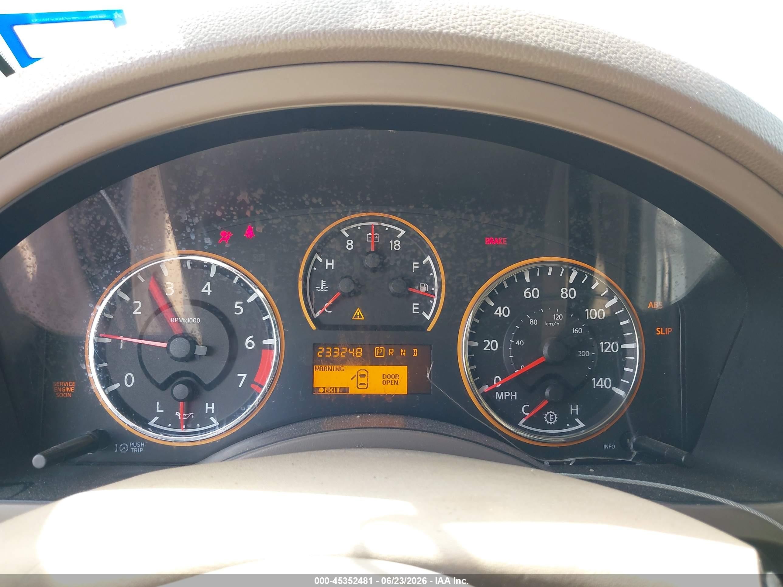 2008 Nissan Armada Le White vin: 5N1BA08DX8N627926