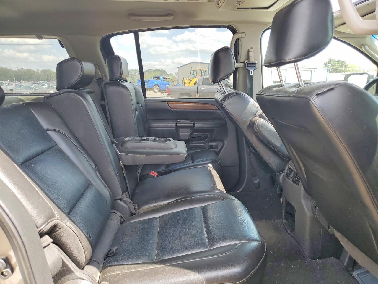 2009 Nissan Armada Se Ffv Beige vin: 5N1BA08DX9N606284