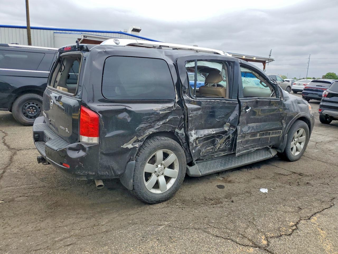 2013 Nissan Armada Sv Black vin: 5N1BA0NC1DN602368