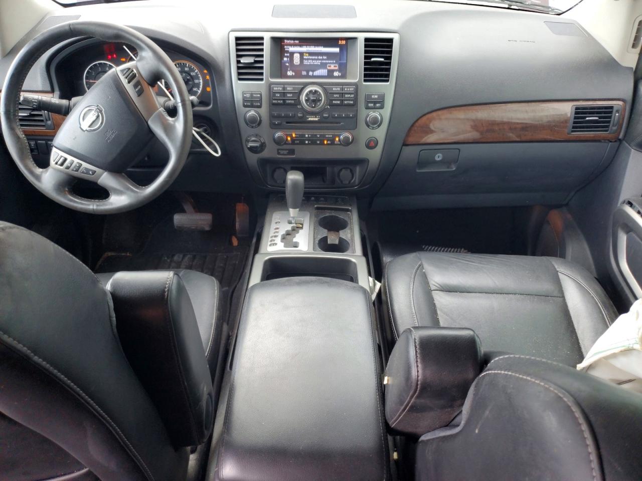 2015 Nissan Armada Platinum Burgundy vin: 5N1BA0NC1FN621408