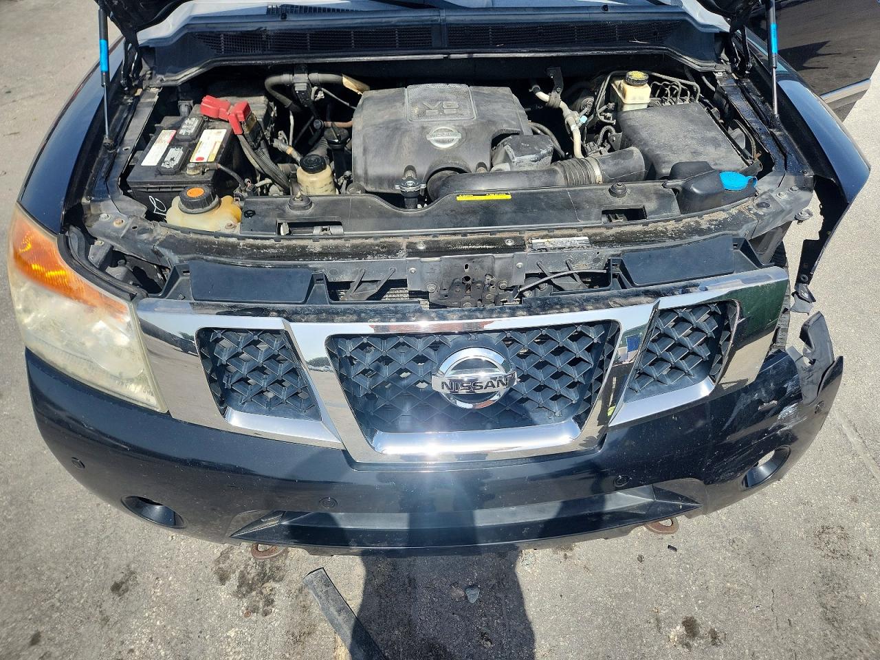 2013 Nissan Armada Sv Черный vin: 5N1BA0NC5DN613504