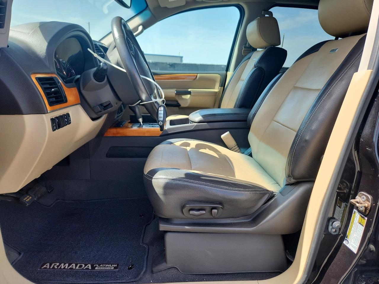 2013 Nissan Armada Sv Черный vin: 5N1BA0NC5DN613504