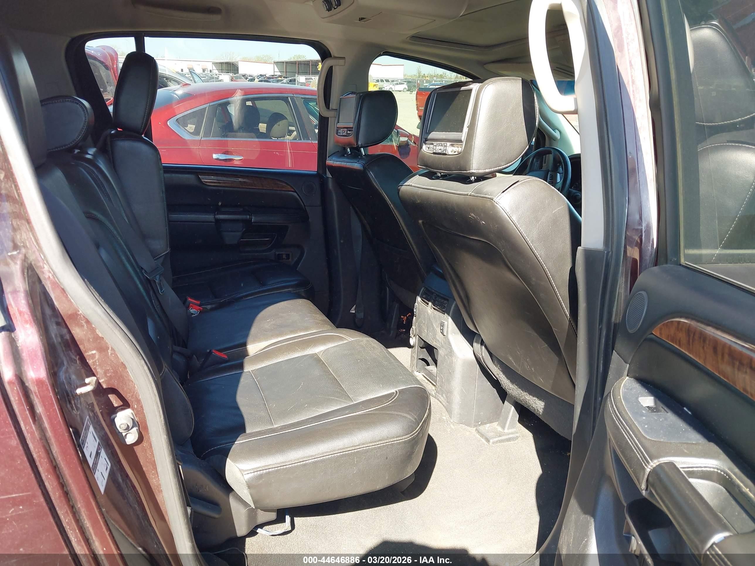 2013 Nissan Armada Platinum Maroon vin: 5N1BA0NC9DN600822