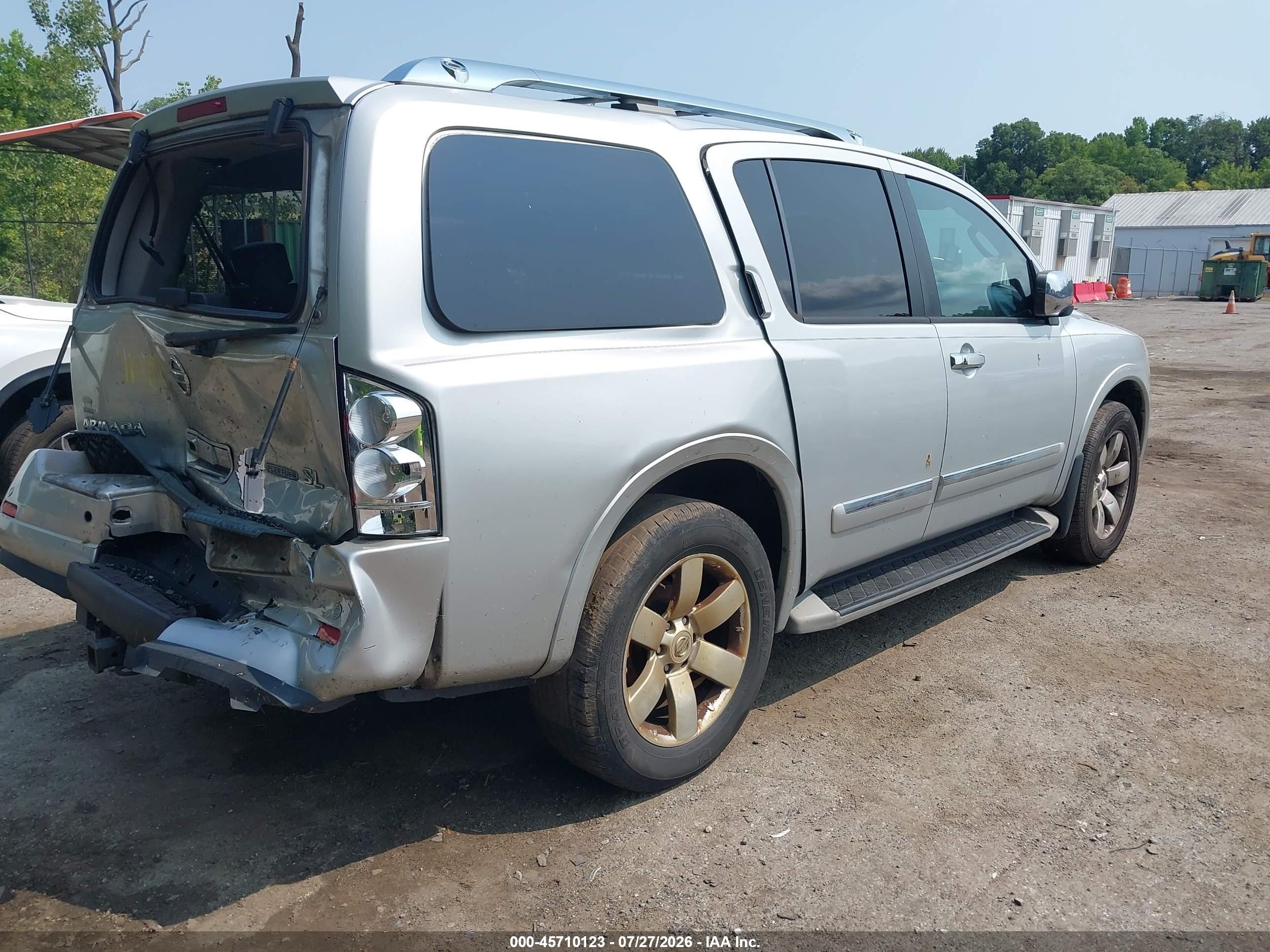 2011 Nissan Armada Sl Silver vin: 5N1BA0NCXBN620574