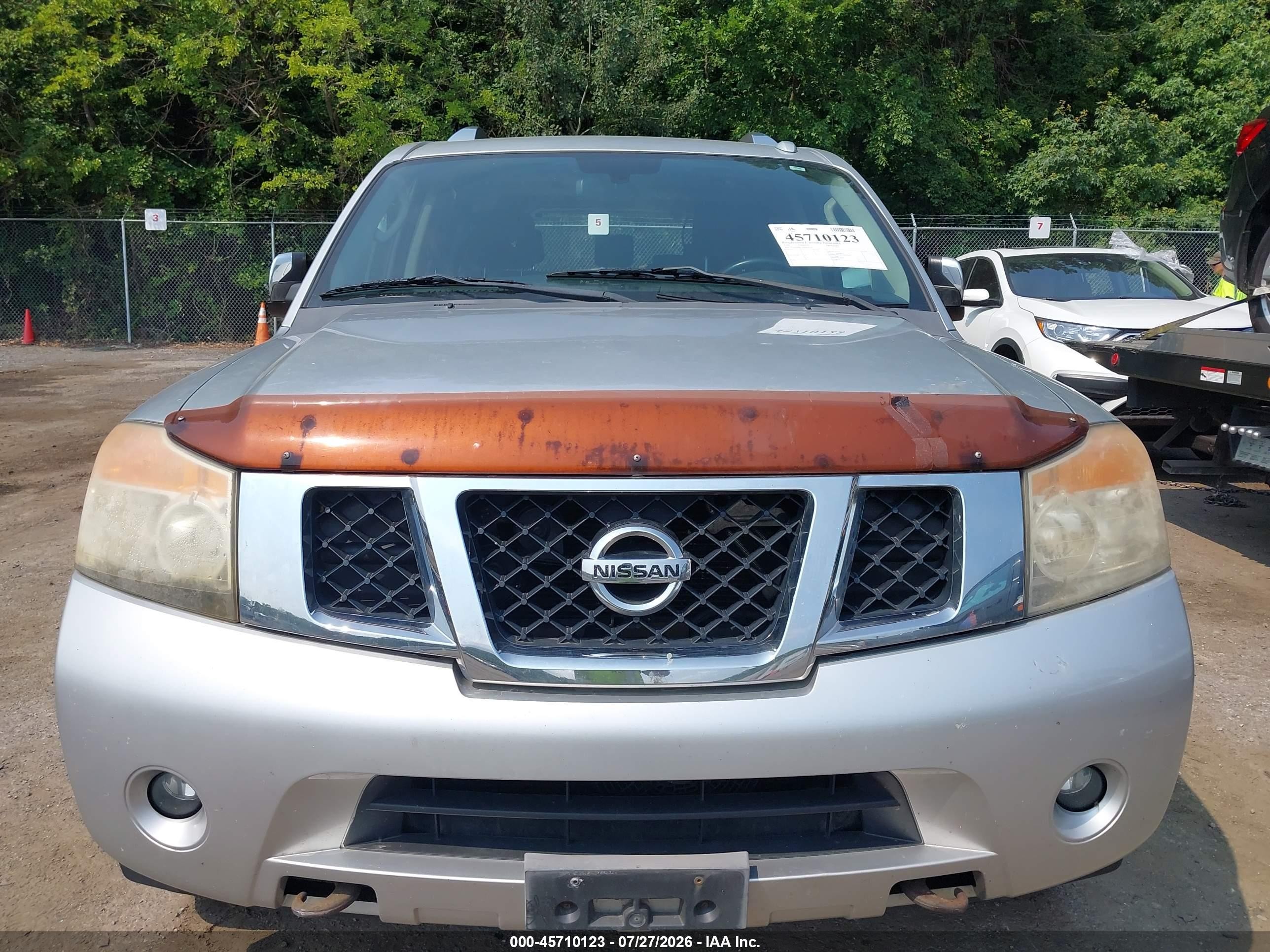 2011 Nissan Armada Sl Silver vin: 5N1BA0NCXBN620574