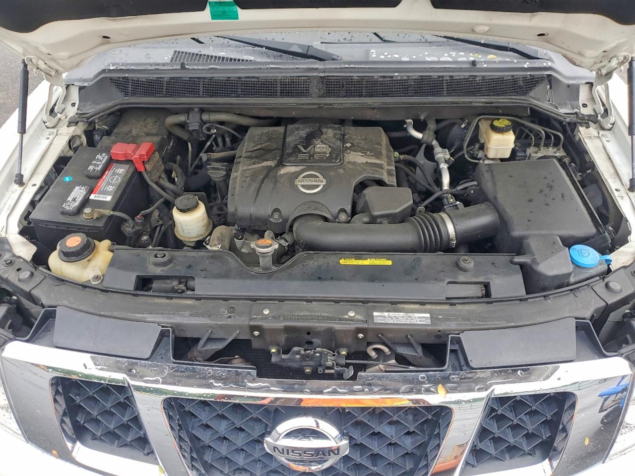 2015 Nissan Armada Platinum White vin: 5N1BA0NCXFN606888