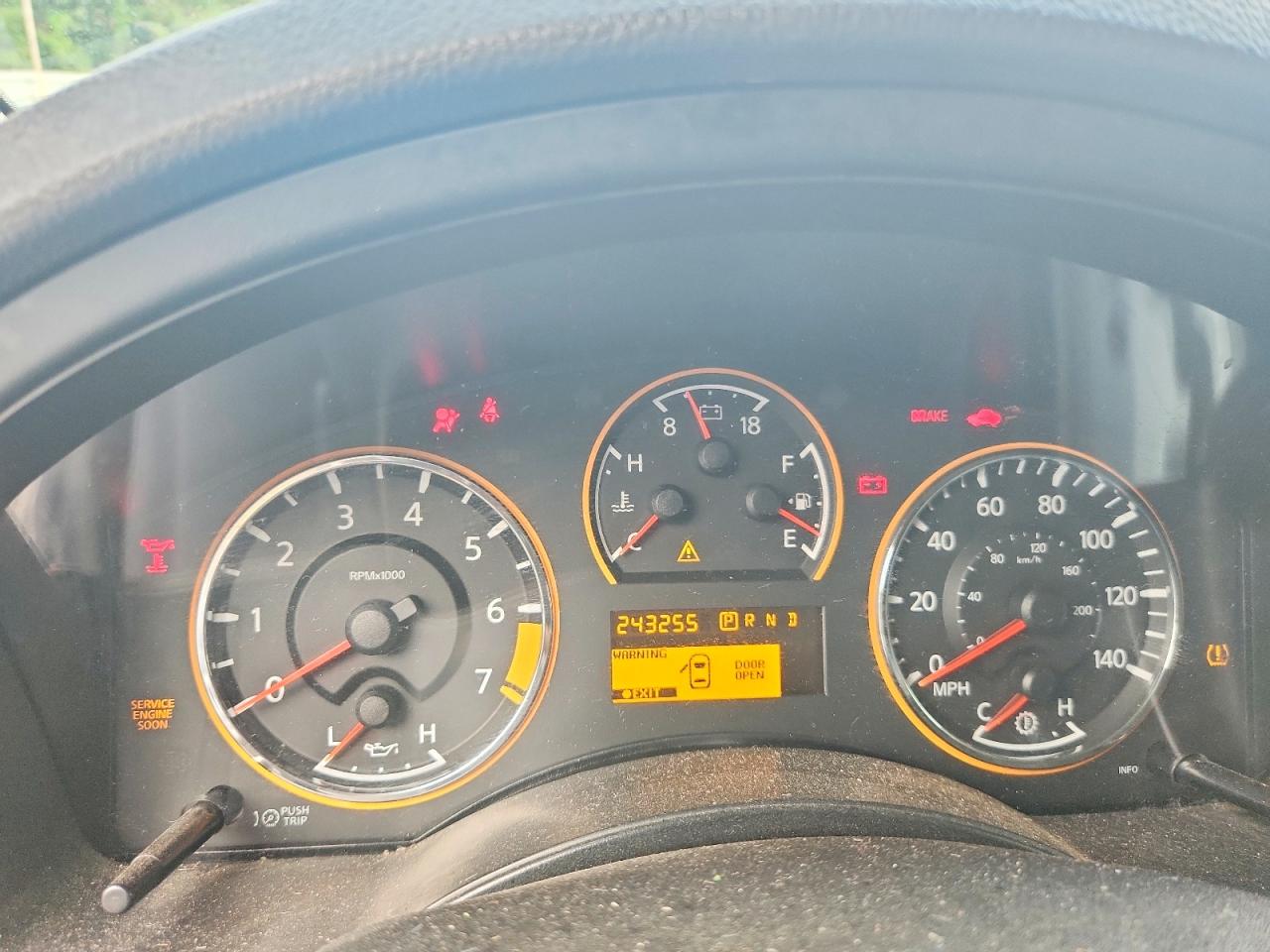 2010 Nissan Armada Se Черный vin: 5N1BA0ND0AN605850