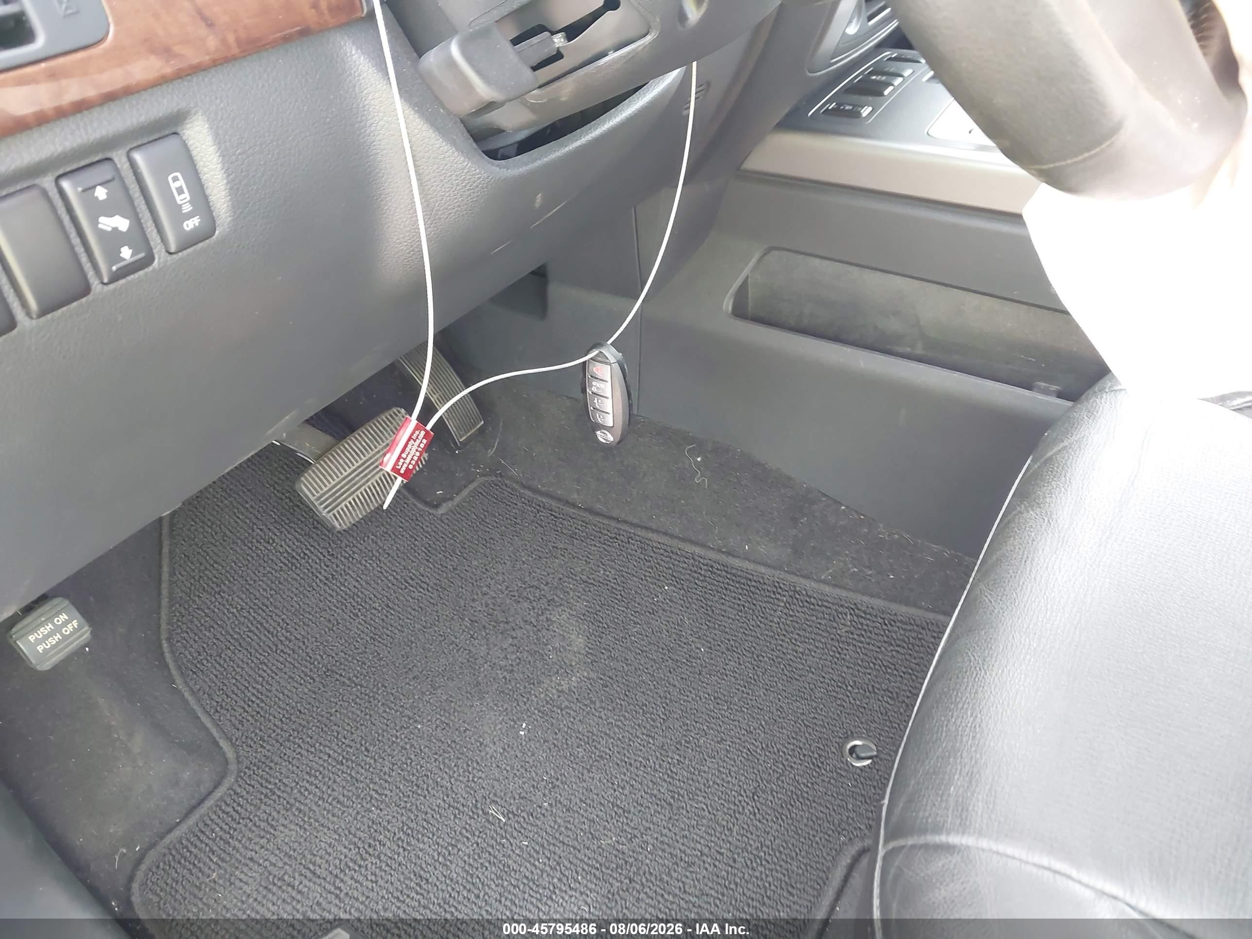2013 Nissan Armada Sl Серый vin: 5N1BA0ND0DN604492