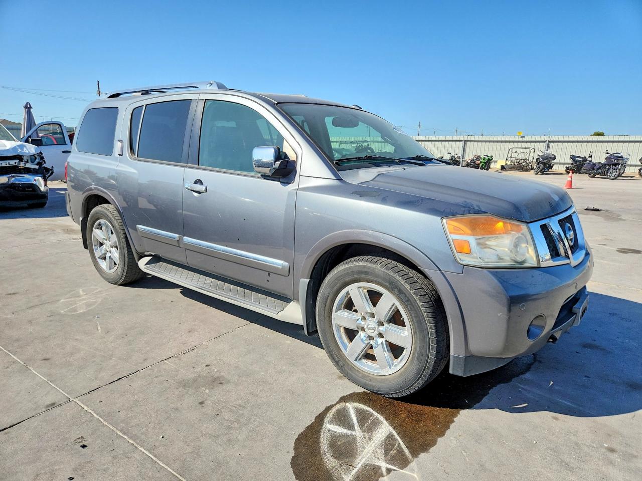 2013 Nissan Armada Sv Серый vin: 5N1BA0ND0DN606386