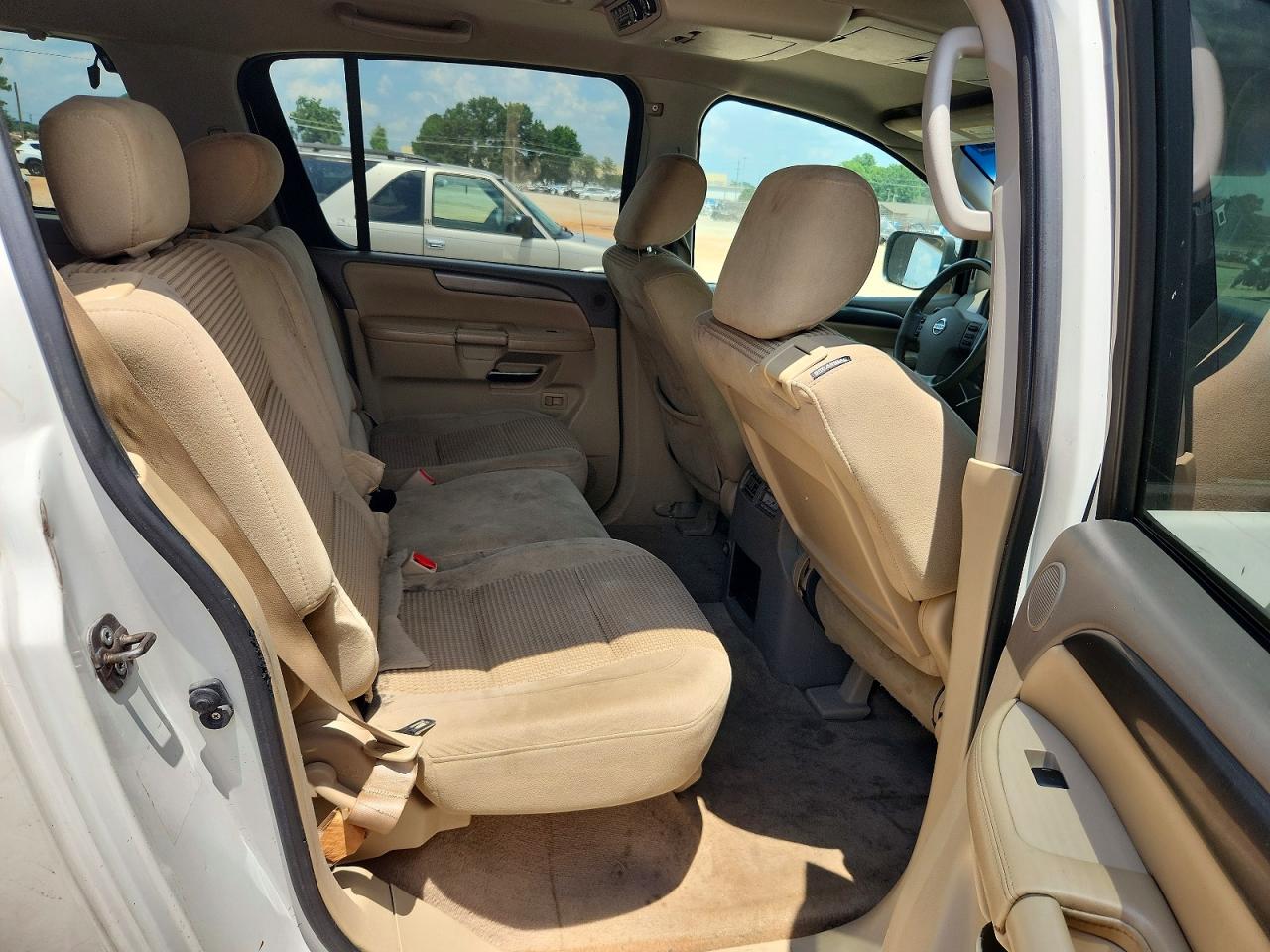 2010 Nissan Armada Se White vin: 5N1BA0ND2AN606823