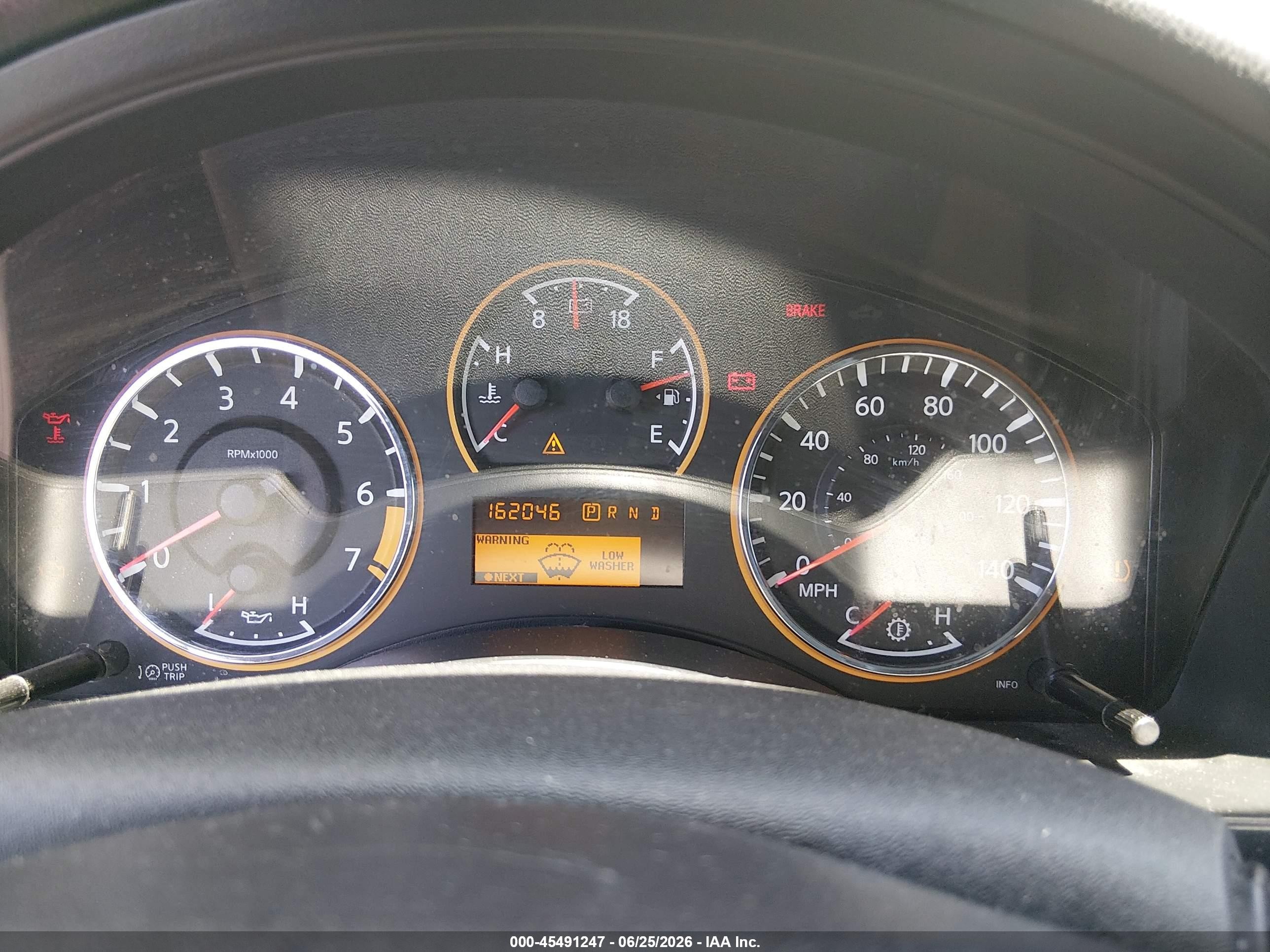 2013 Nissan Armada Sl Серебряный vin: 5N1BA0ND2DN602307